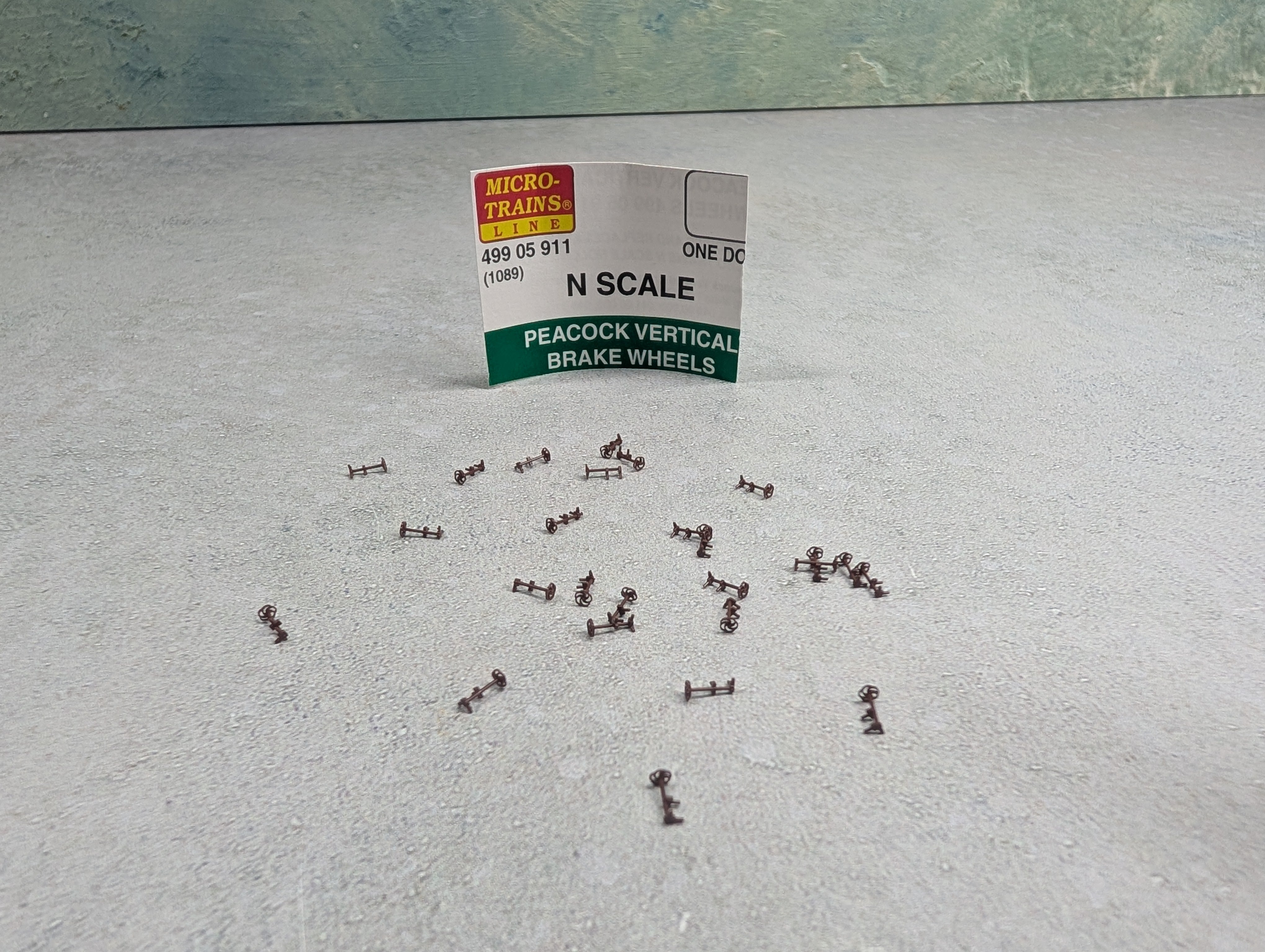 USED Micro-Trains 49905911 N Scale Peacock Vertical Brake Wheels (20+ pcs)