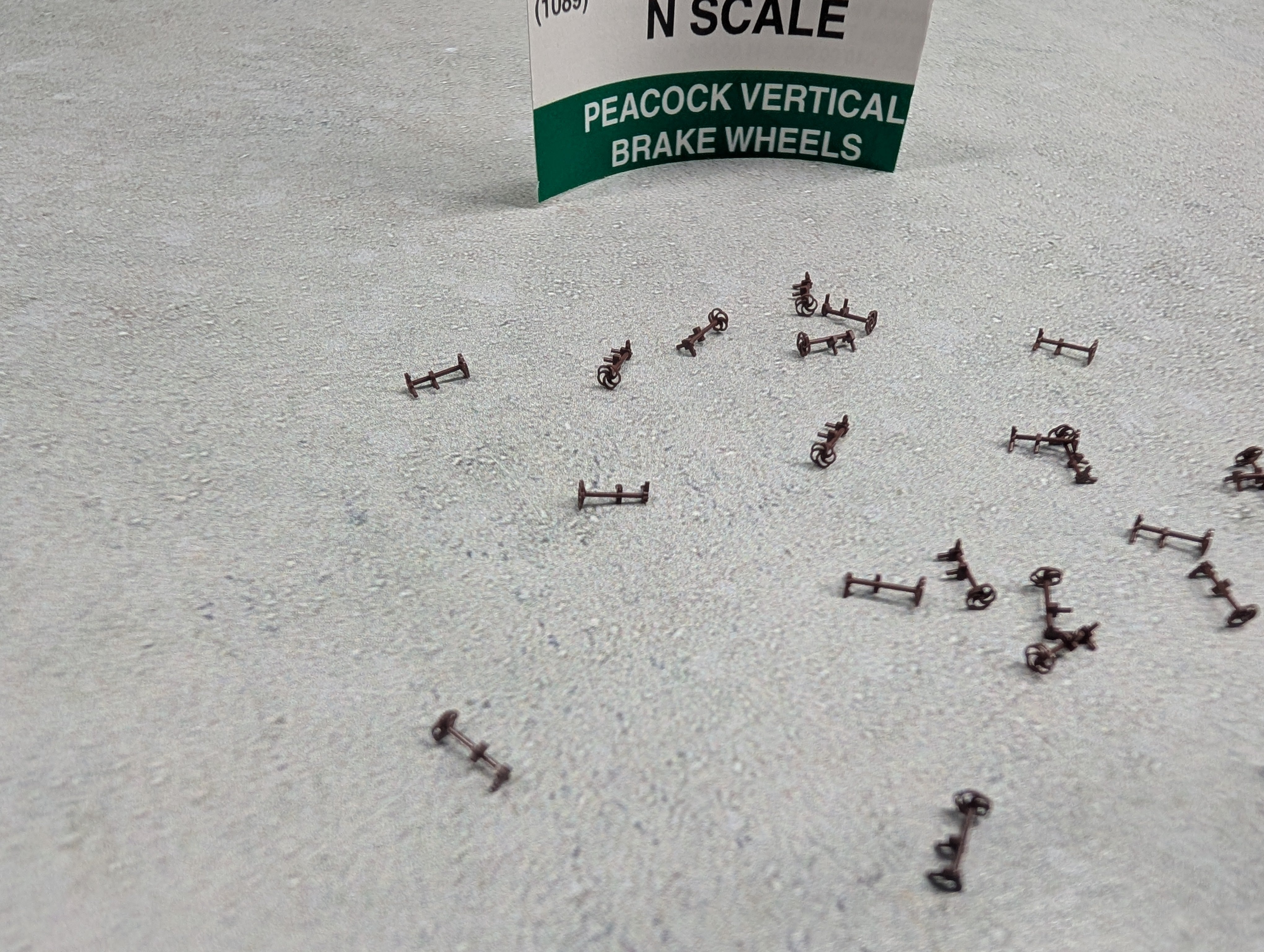 USED Micro-Trains 49905911 N Scale Peacock Vertical Brake Wheels (20+ pcs)