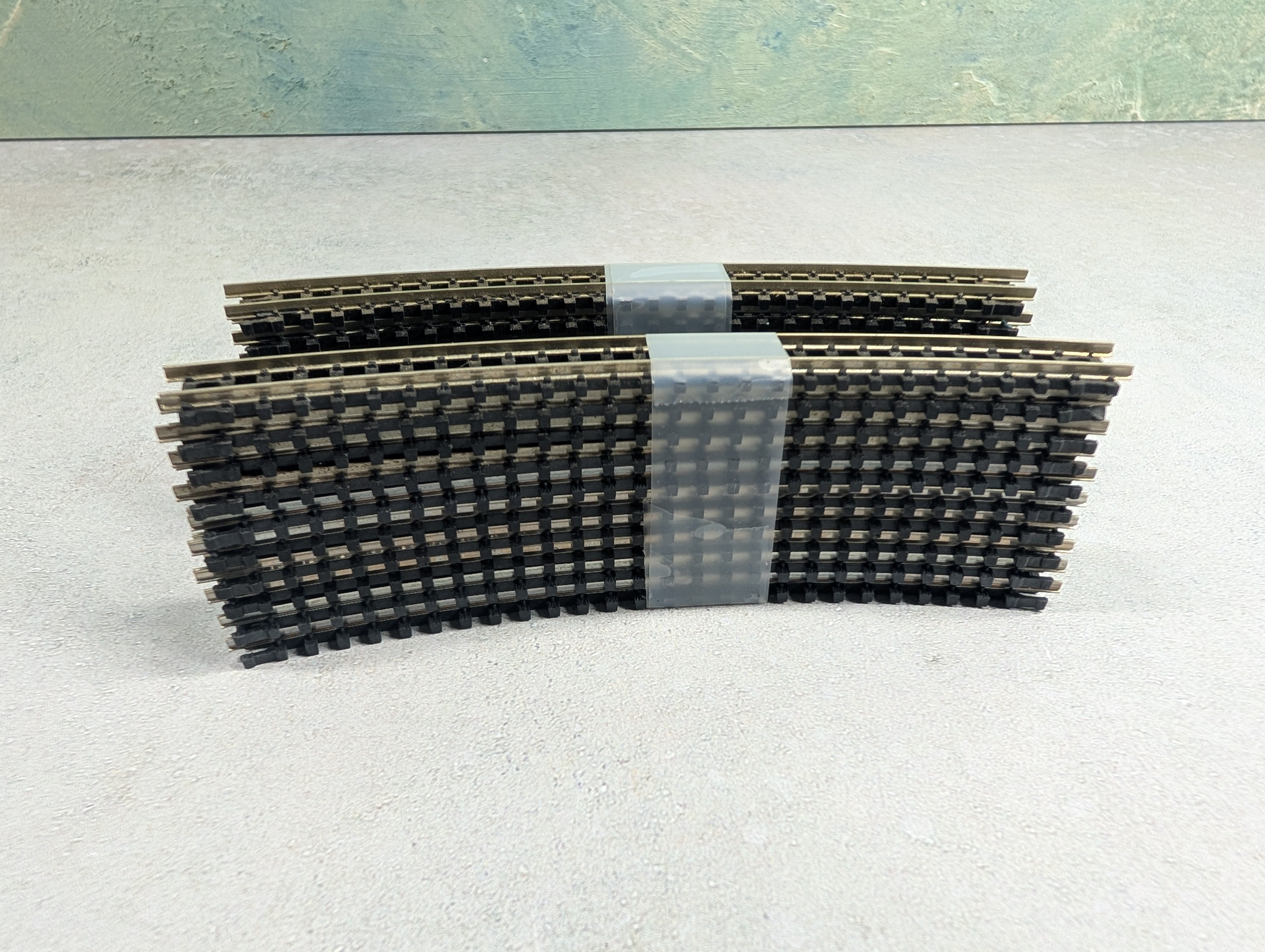 USED Atlas 2510 N Scale 9-3/4" Radius Curved Track - Code 80 (20 pcs)