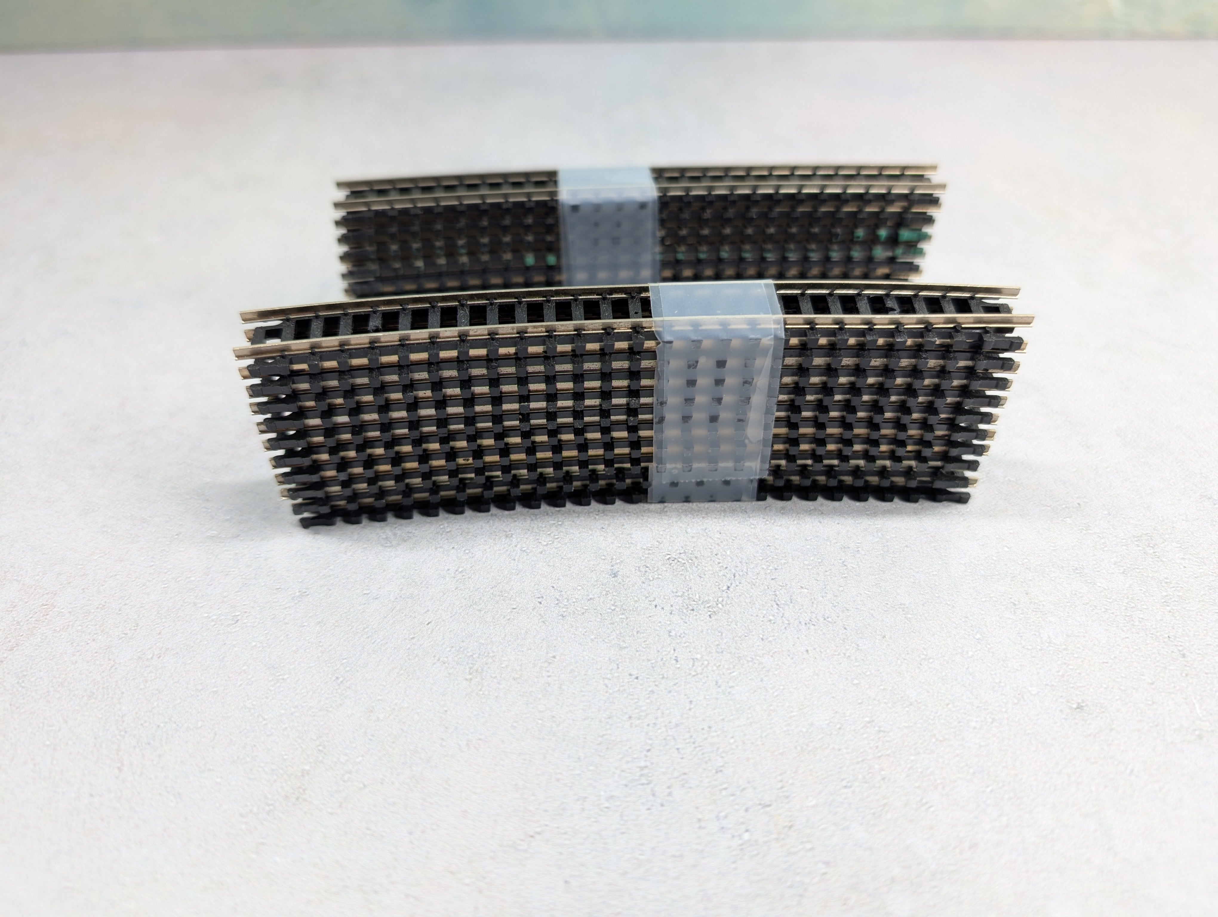 USED Atlas 2526 N Scale 19" Radius Curved Track - Code 80 (20 pcs)