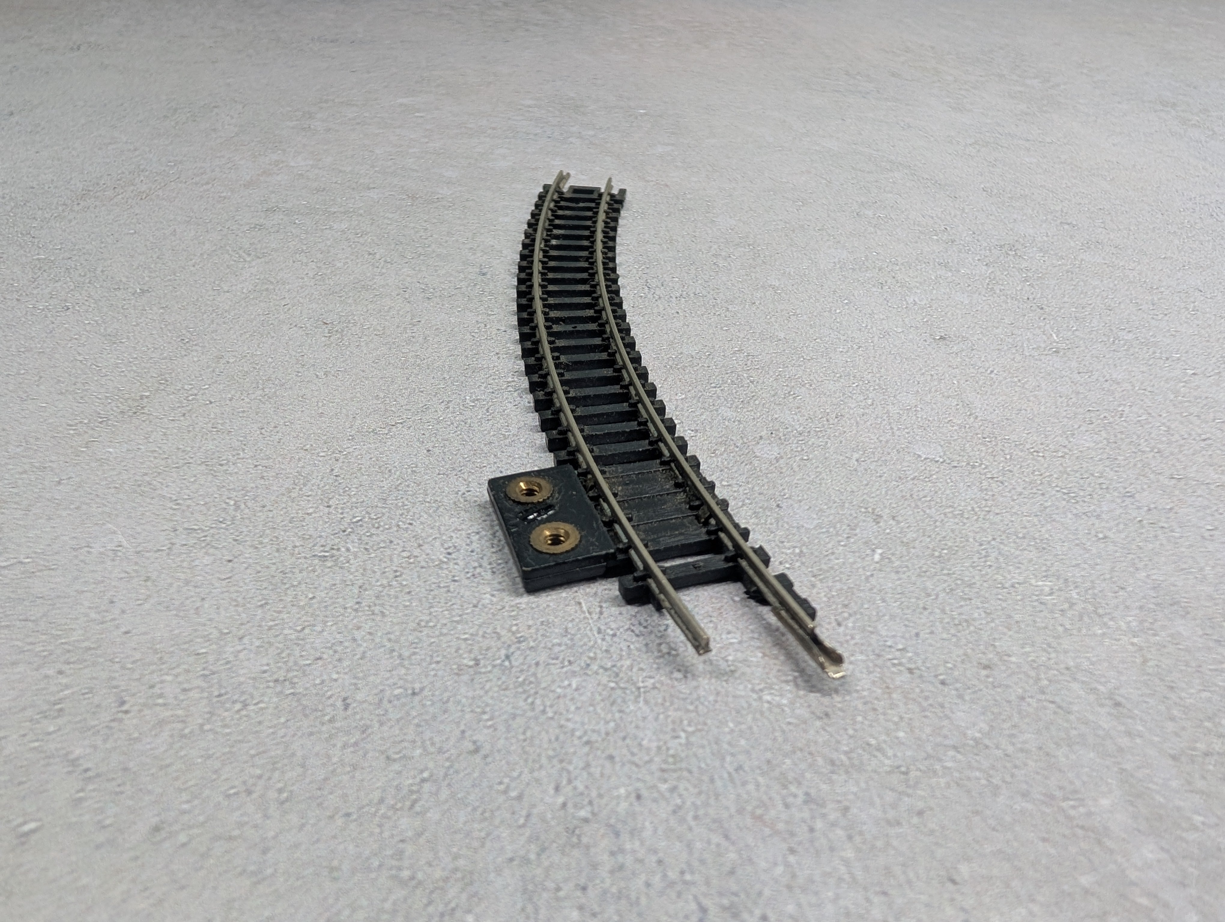 USED Atlas 2531 N Scale Curved Terminal Track