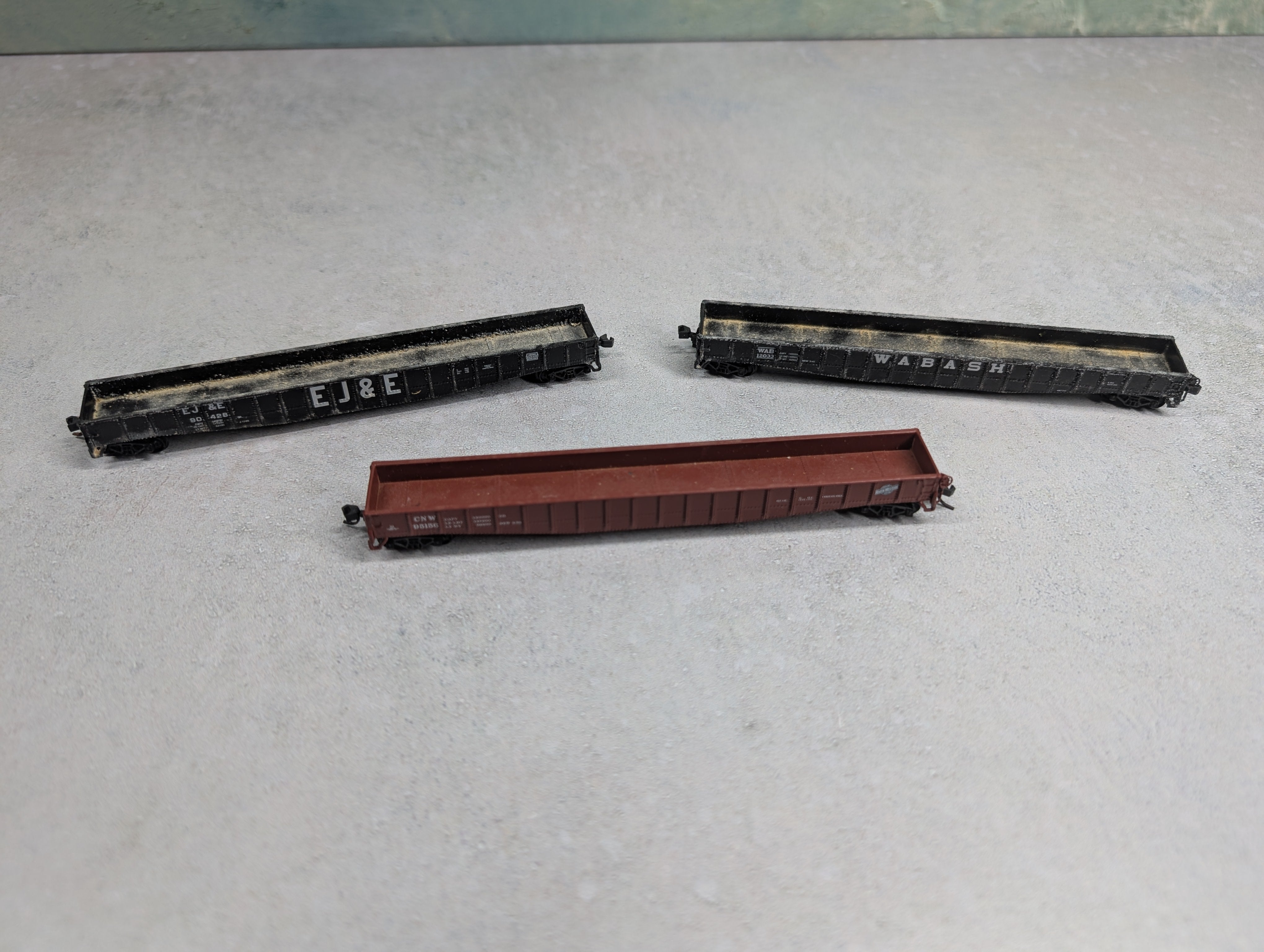 USED N Scale Gondola EJ&E, Wabash & CNW Knuckle Couplers (3 pcs)