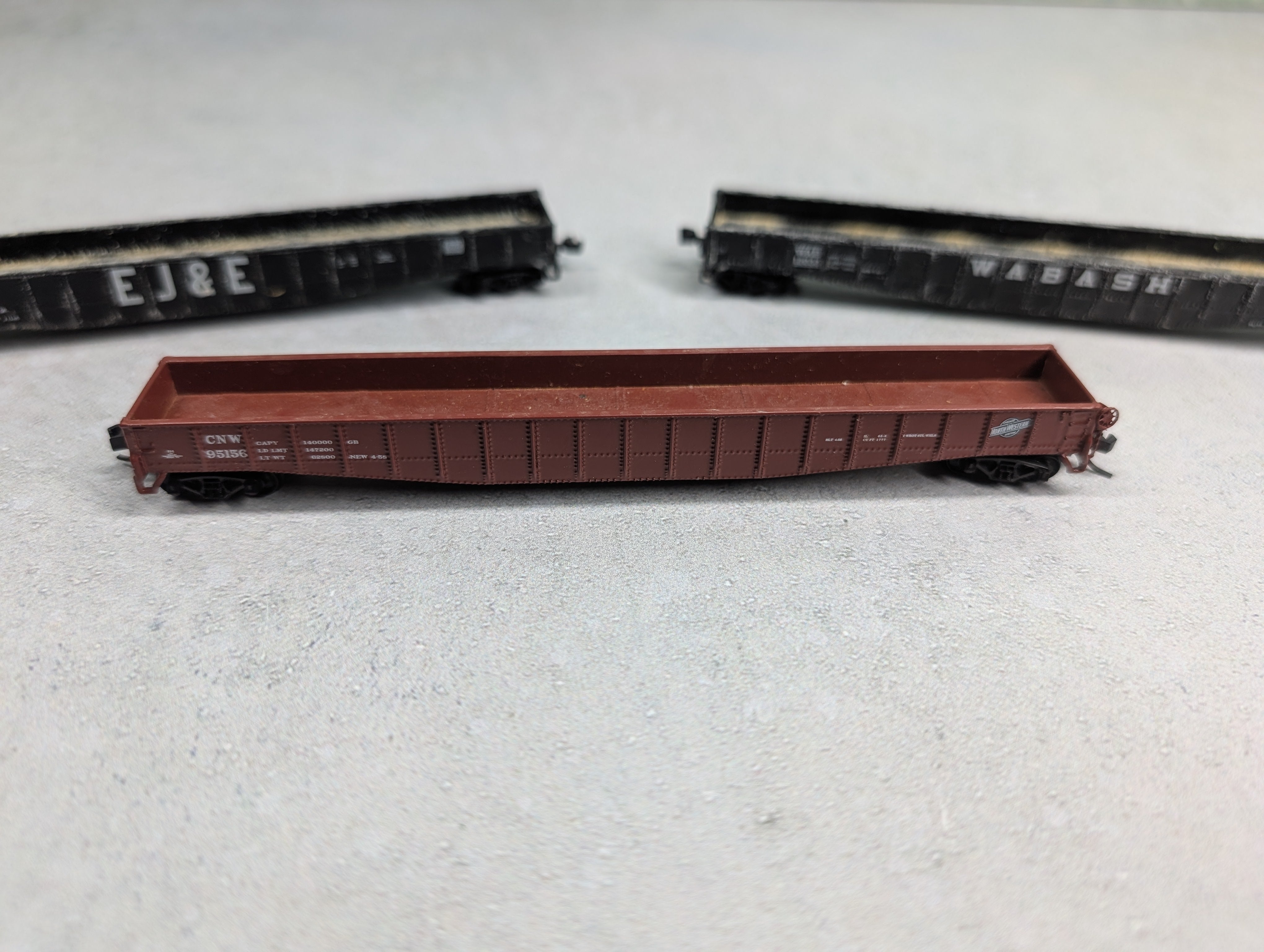 USED N Scale Gondola EJ&E, Wabash & CNW Knuckle Couplers (3 pcs)