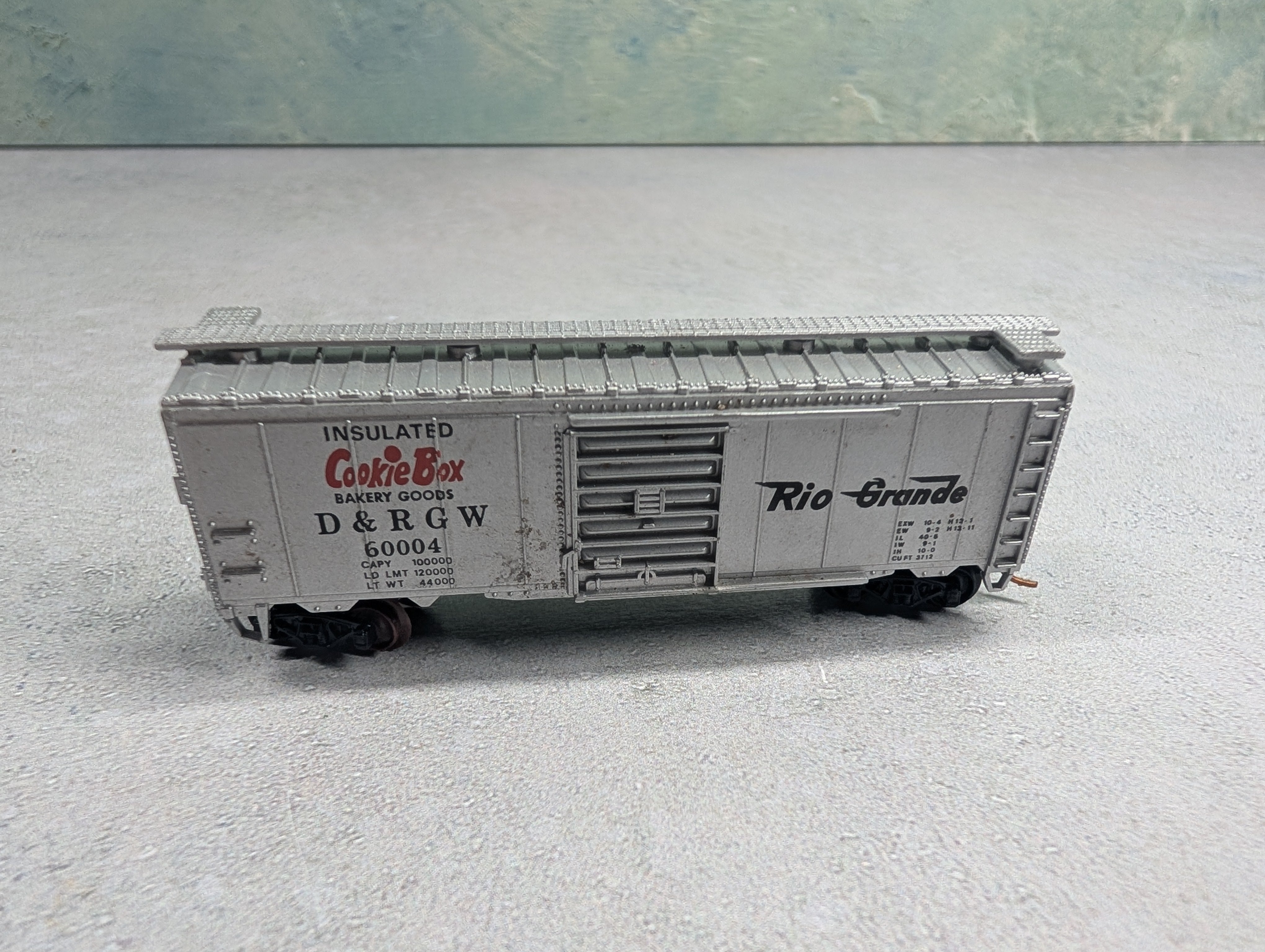 USED Bachmann N Scale Box Car Rio Grande D&RGW #60004 Cookie Box, Knuckle Couplers