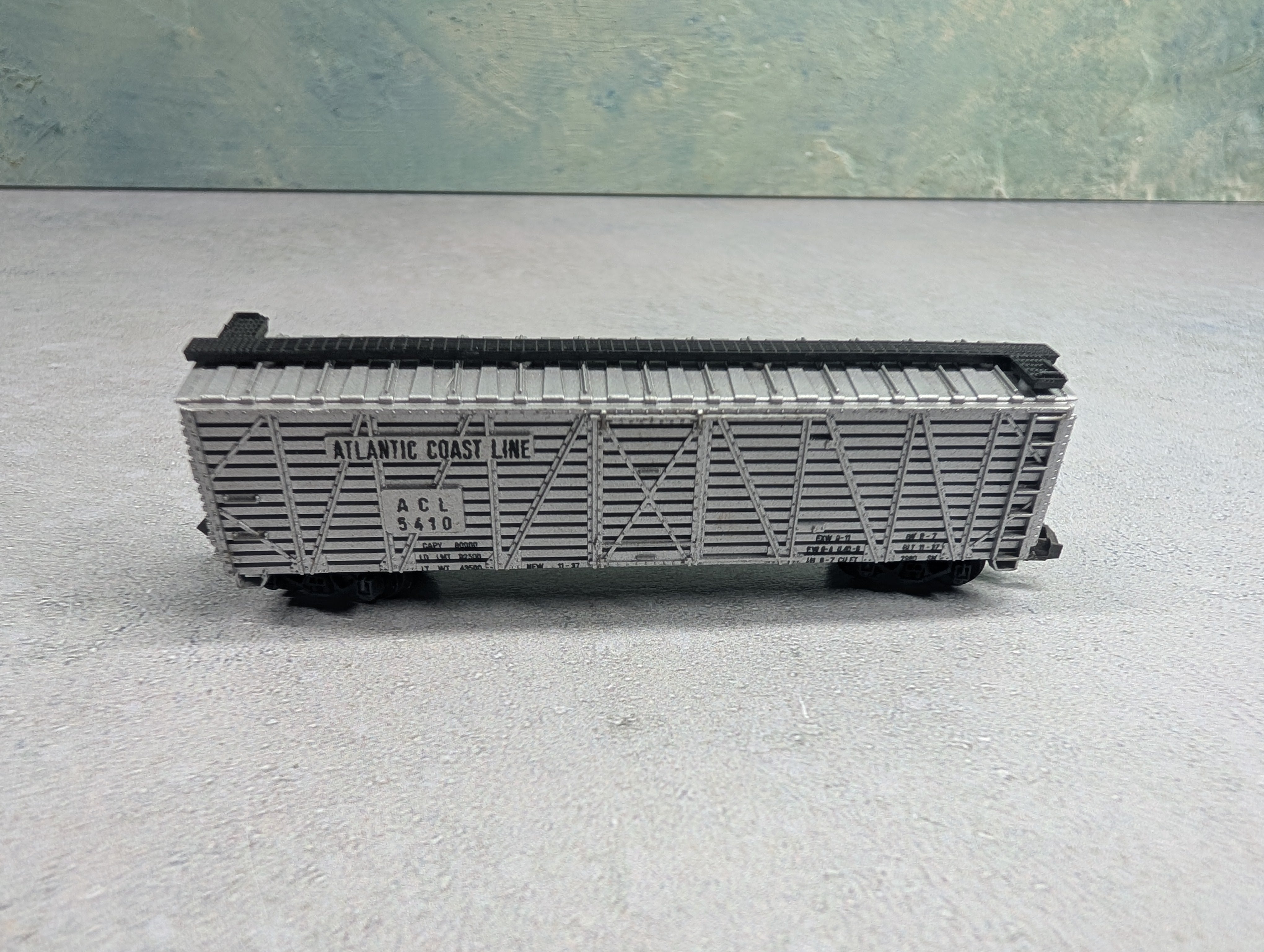 USED Lima N Scale Cattle Stock Car Atlantic Coast Line ACL #5410
