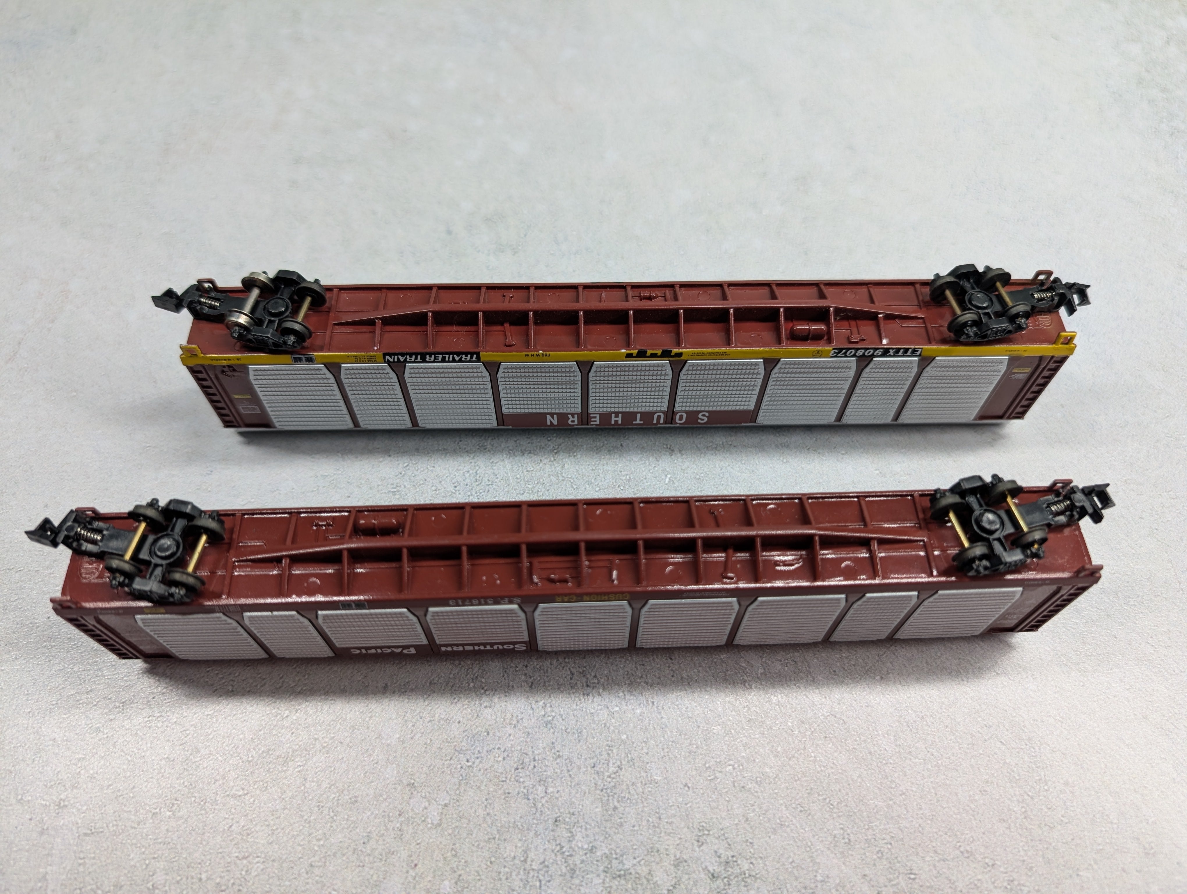 USED Con-Cor N Scale Tri-Level Auro Rack Southern & SP (2 pcs)