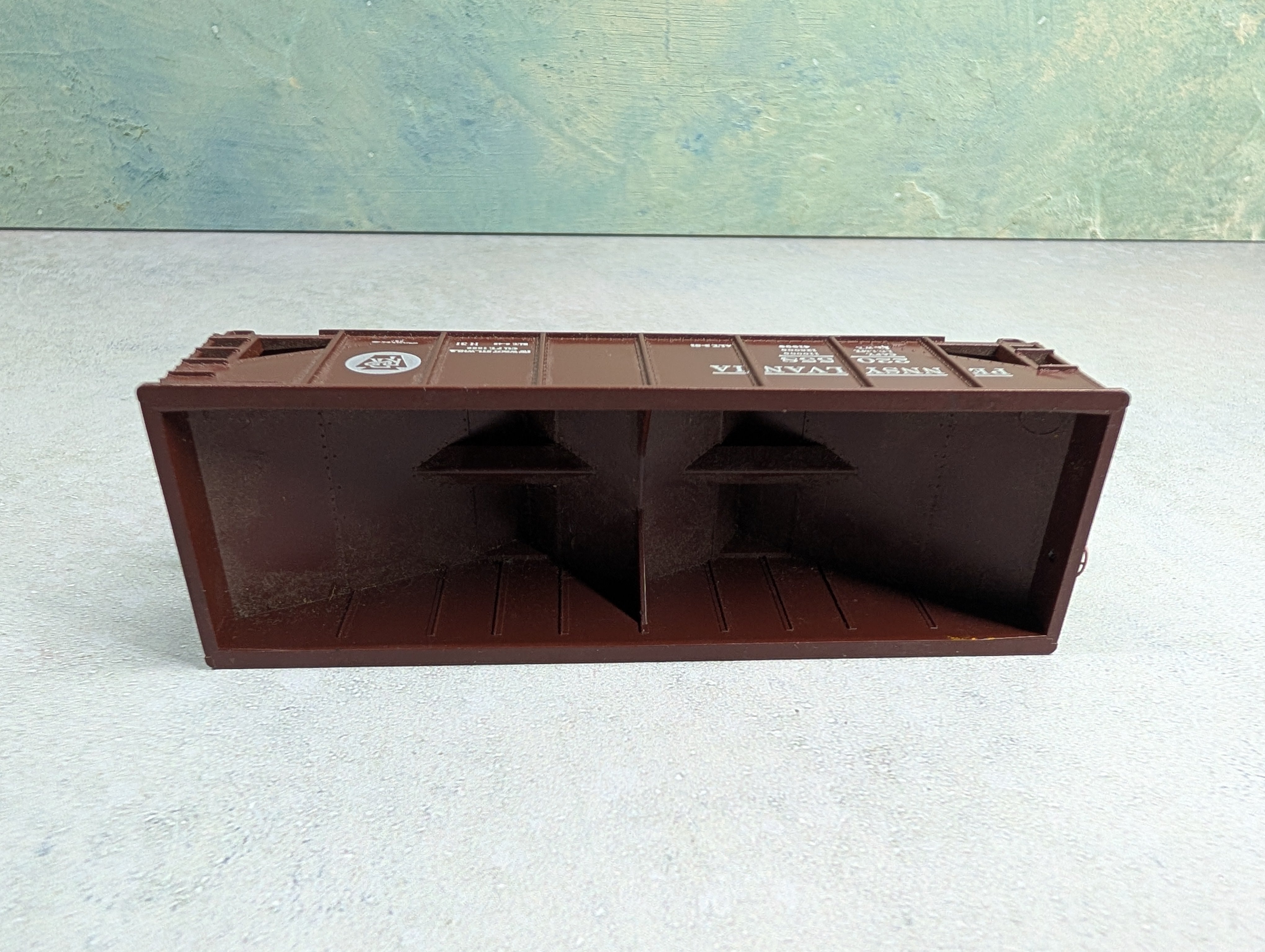 USED Athearn HO Scale 2 Bay Open Hopper Pennsylvania PRR #220558