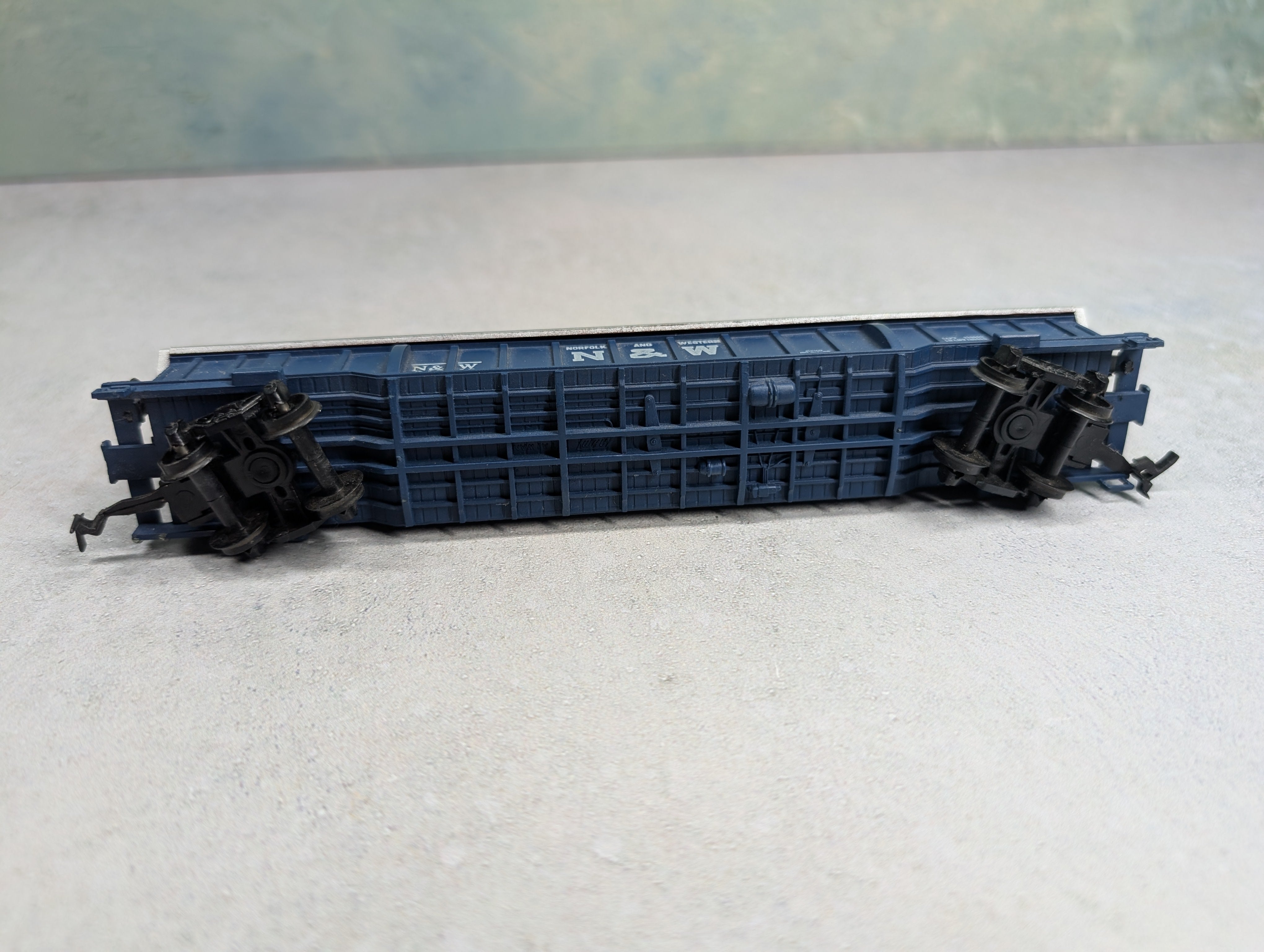 USED AHM HO Scale Coil Car Norfolk & Western N&W #24819