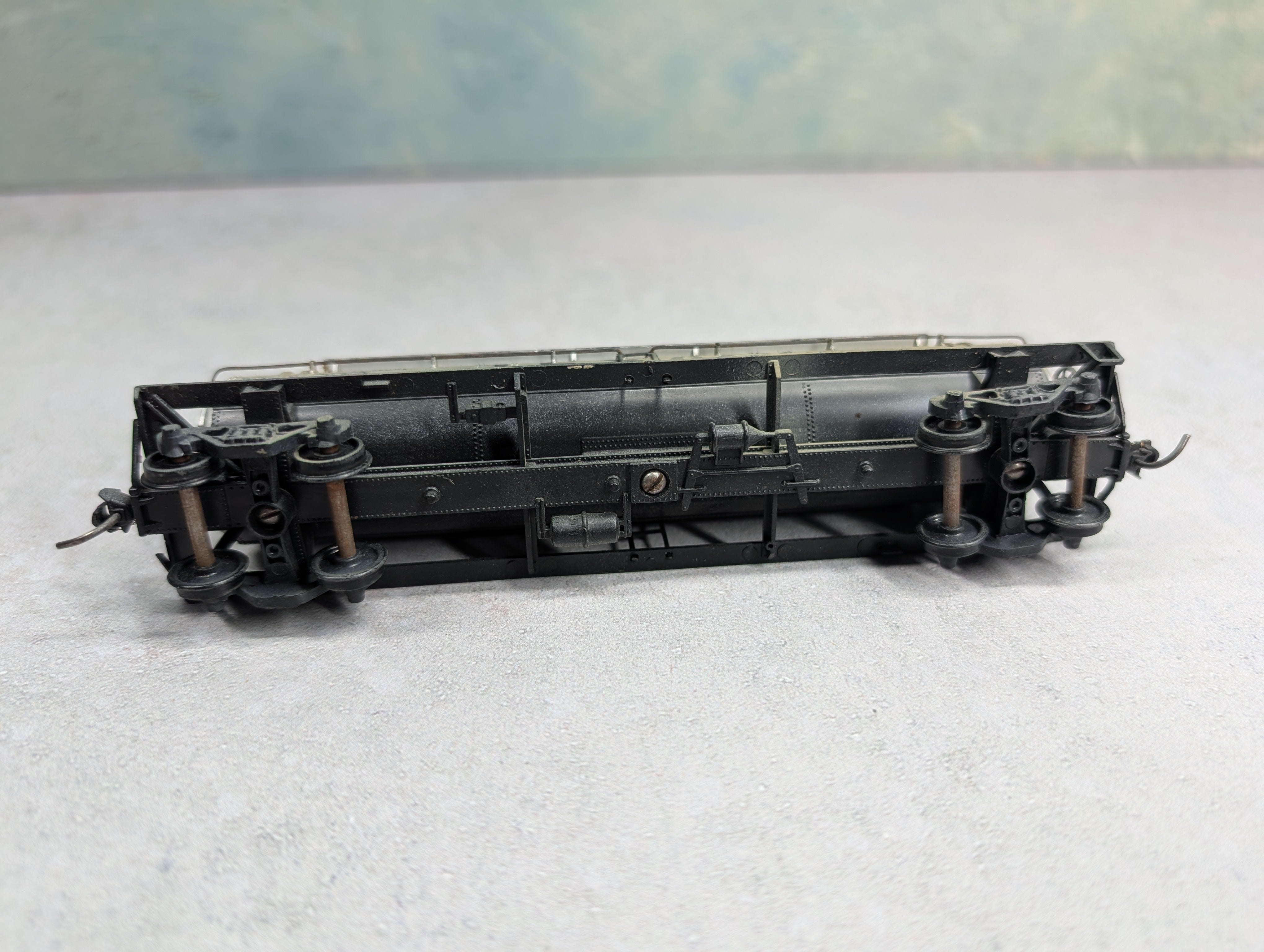 USED Athearn HO Scale Triple Dome Tank Car Texaco TCX #270 Weathered