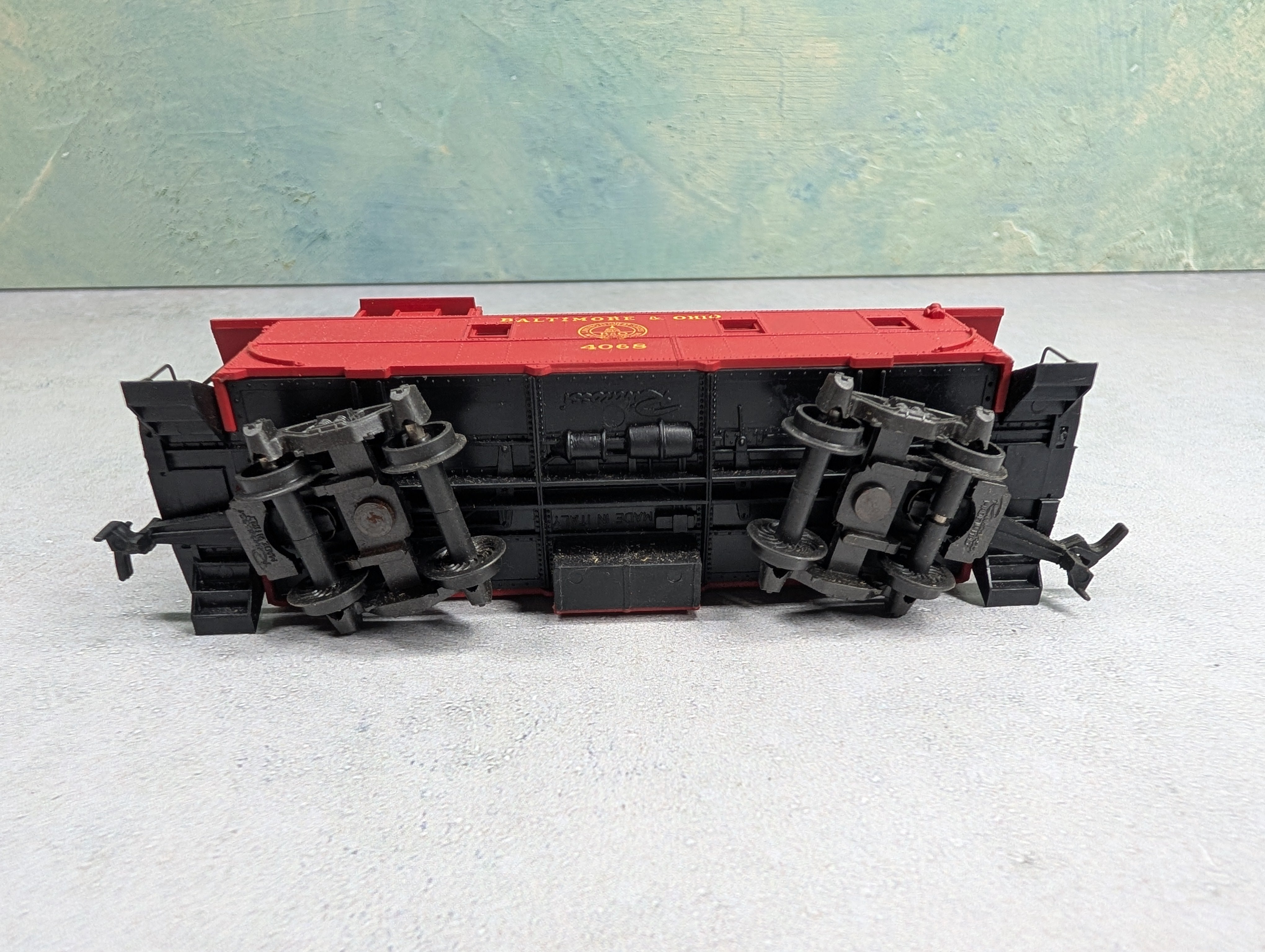 USED Rivarossi HO Scale Caboose Baltimore and Ohio #4068