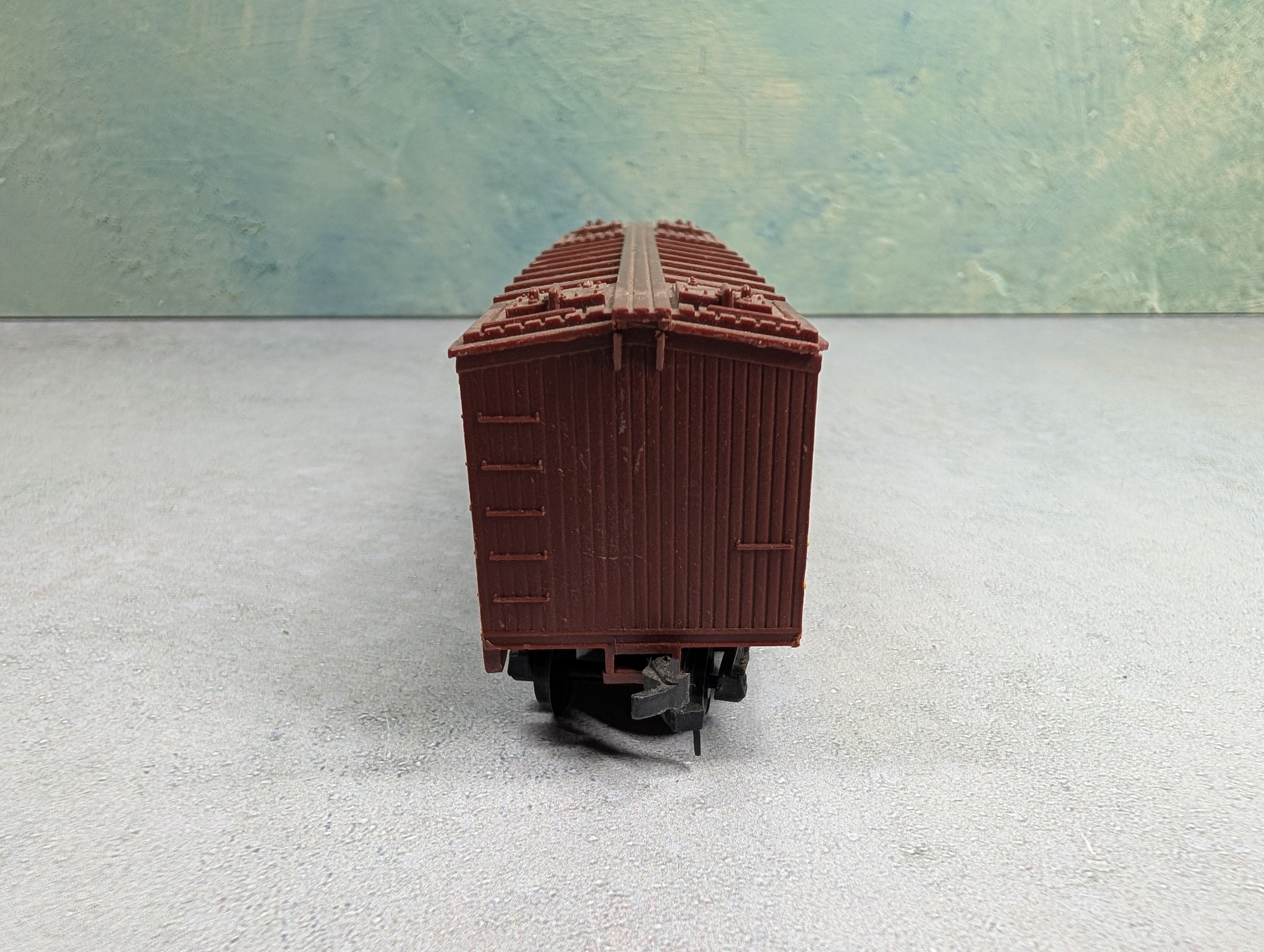 USED Varney HO Scale 40' Box Car Fruit Growers Express FGEX #9780