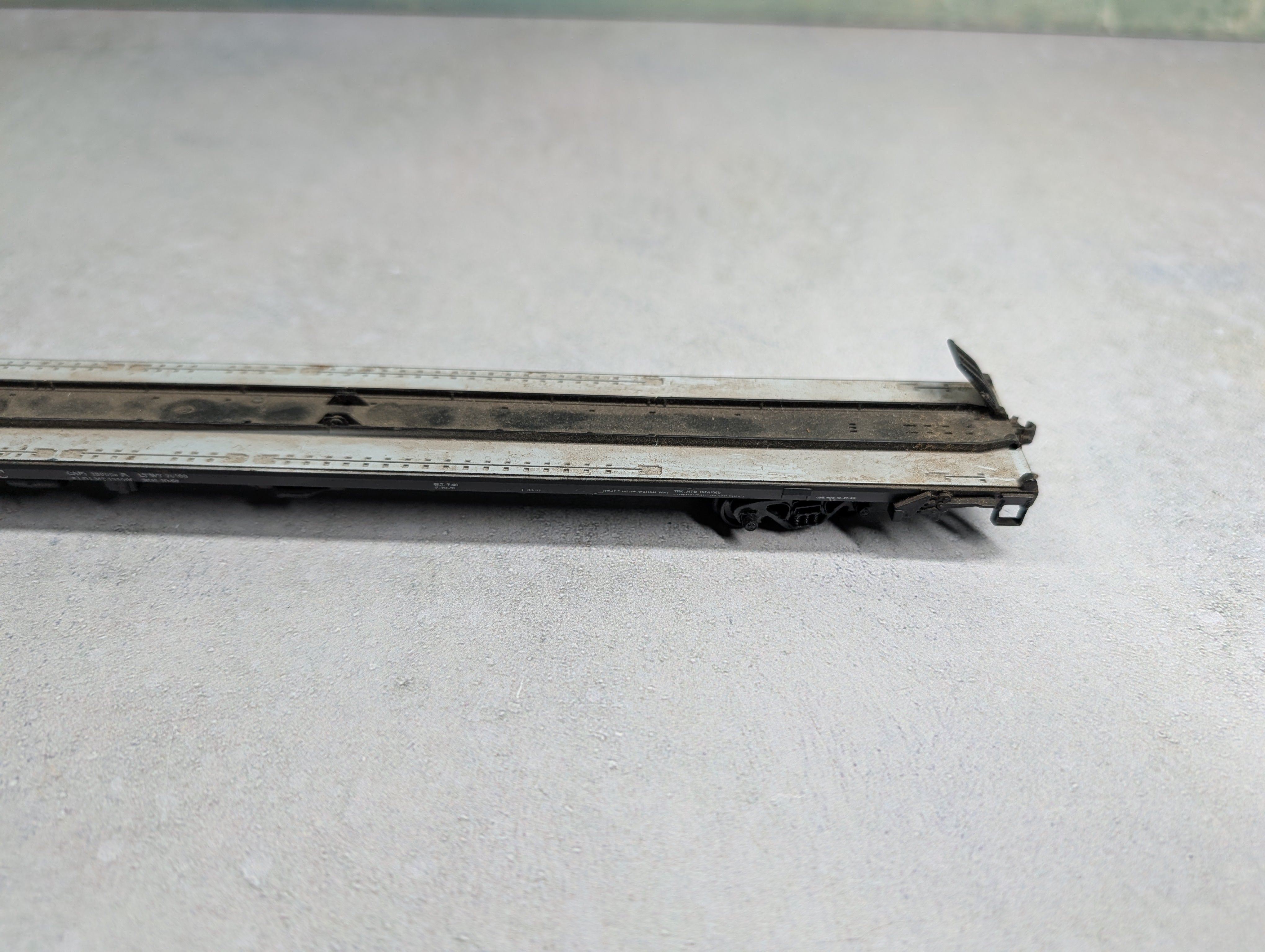 USED Athearn HO Scale 85' Flat Car Southern Pacific SP #519025