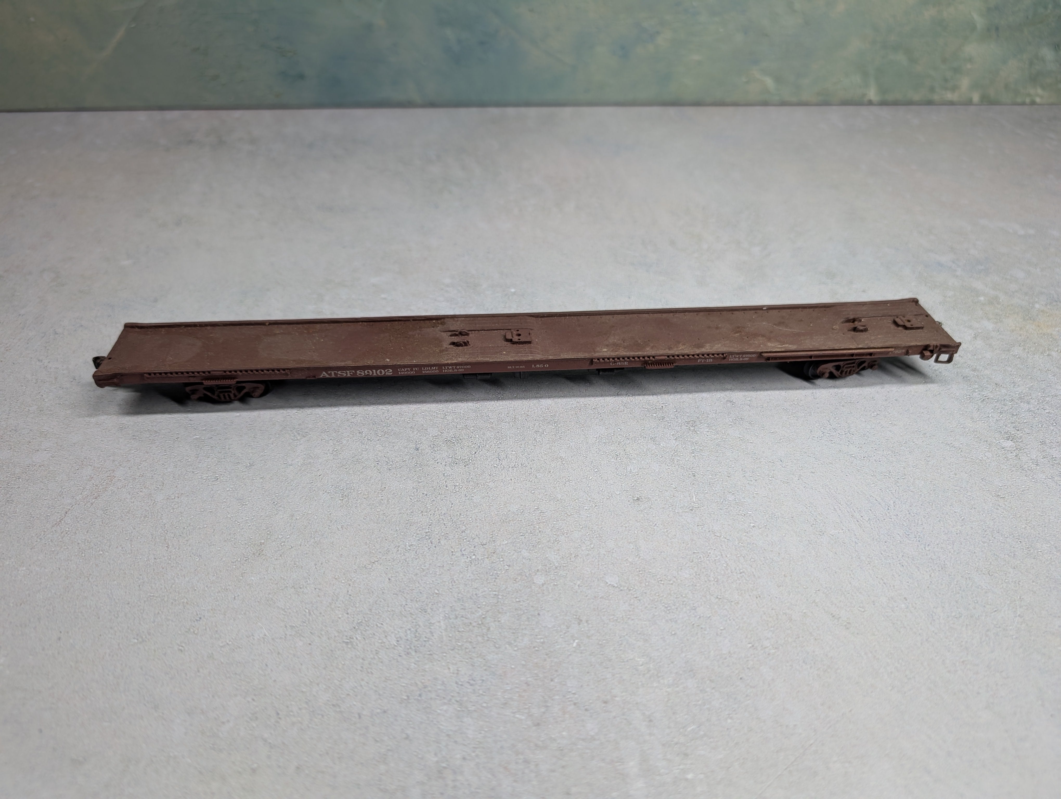 USED Athearn HO Scale 85' Flat Car Santa Fe ATSF #89102