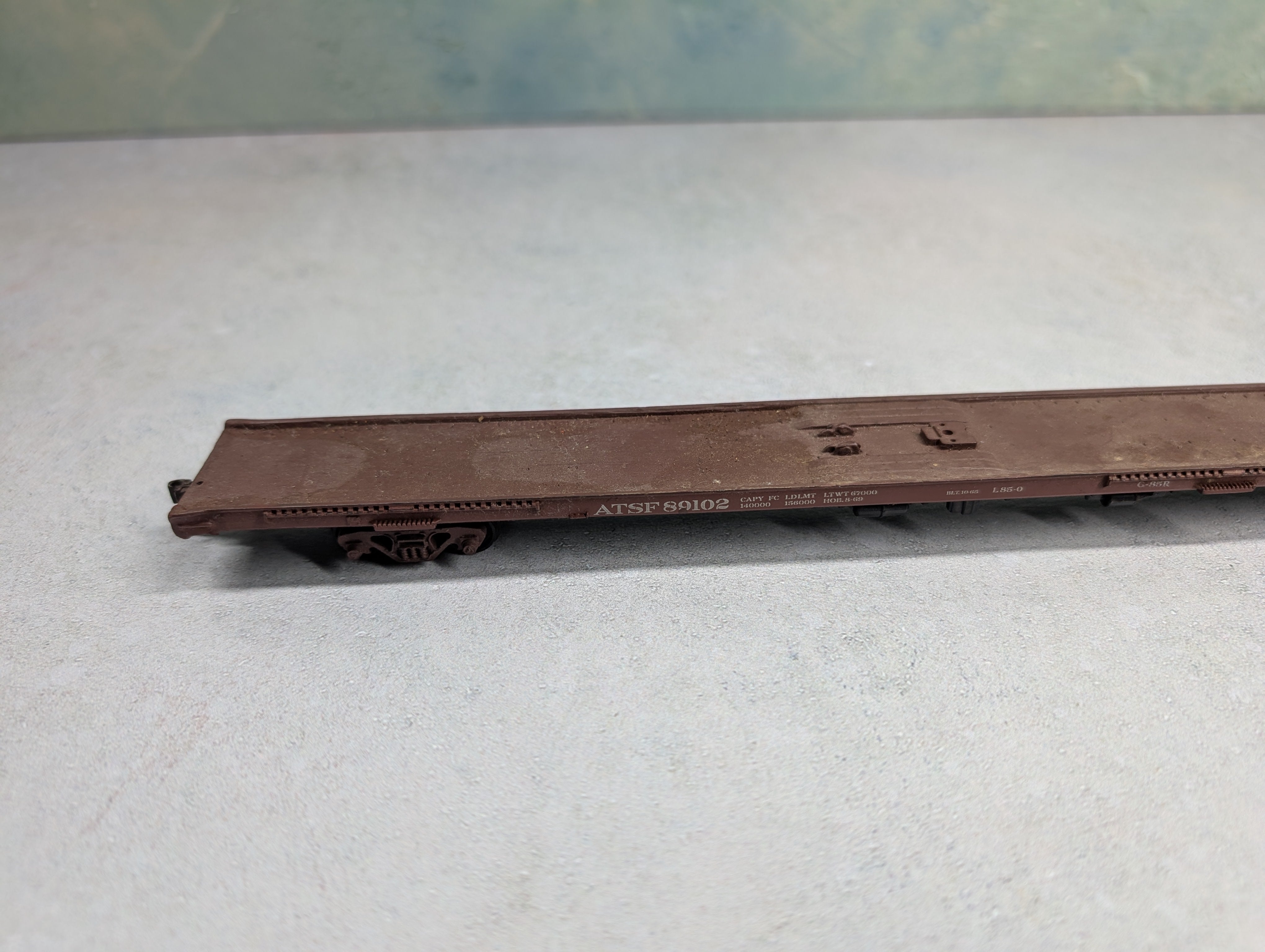 USED Athearn HO Scale 85' Flat Car Santa Fe ATSF #89102