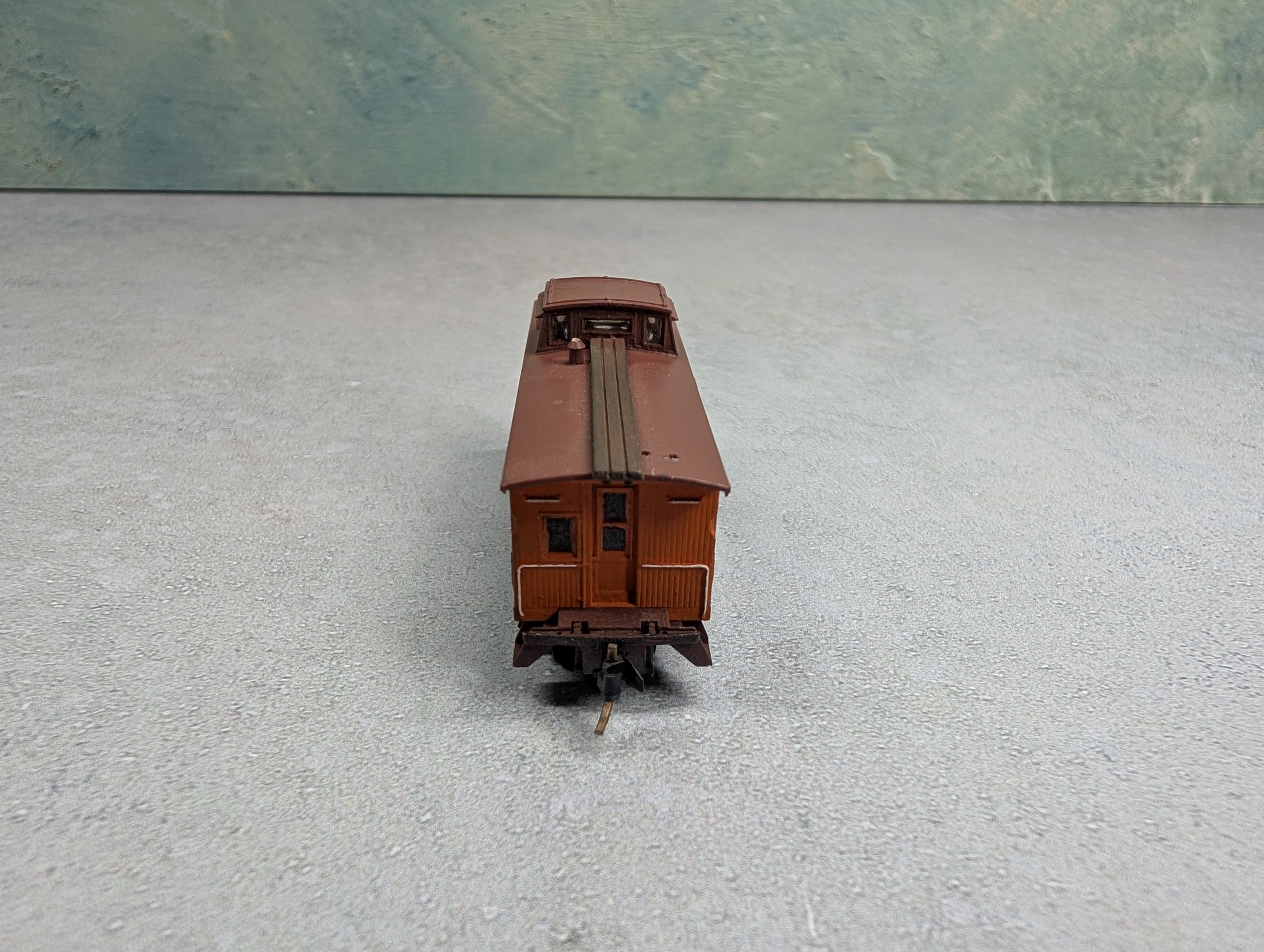 USED Micro-Trains N Scale Caboose Southern Pacific #417 Knuckle Couplers