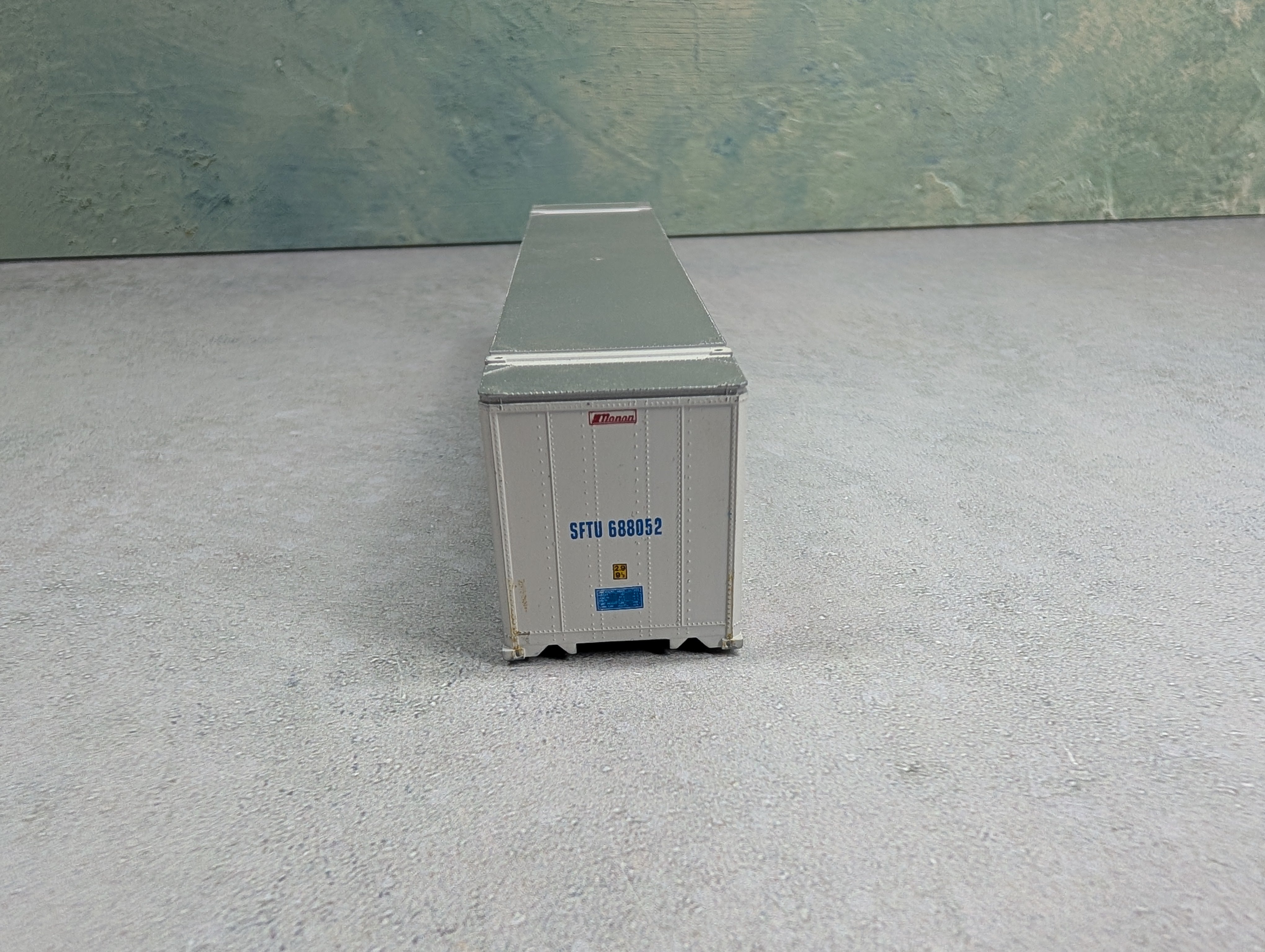 USED Athearn HO Scale 48' Container Santa Fe SFTU #688052