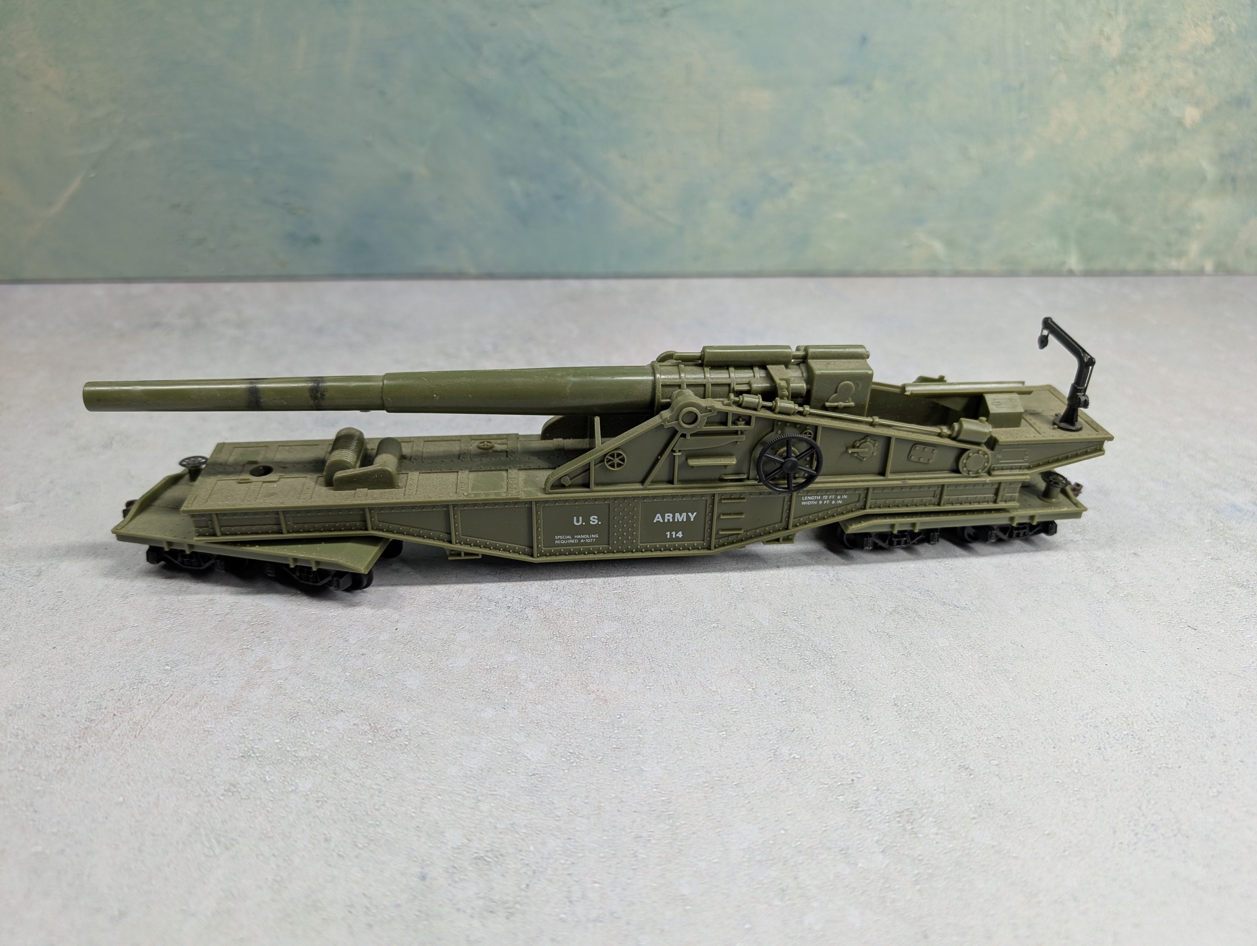 USED AHM HO Scale Railway Gun Car US Army #114