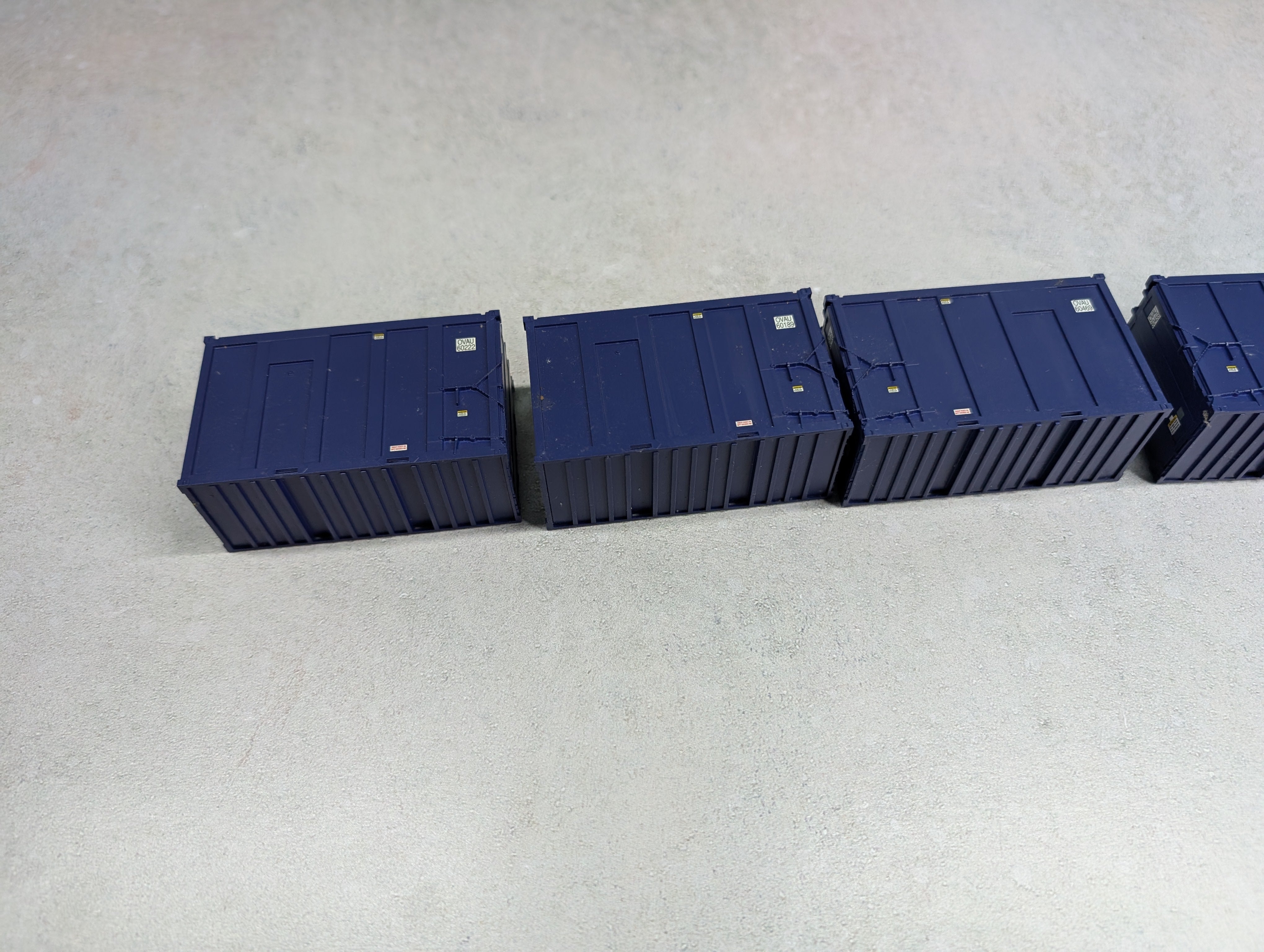 USED Atlas HO Scale 20' High-Cube Trash Container OVAU (4 pcs)