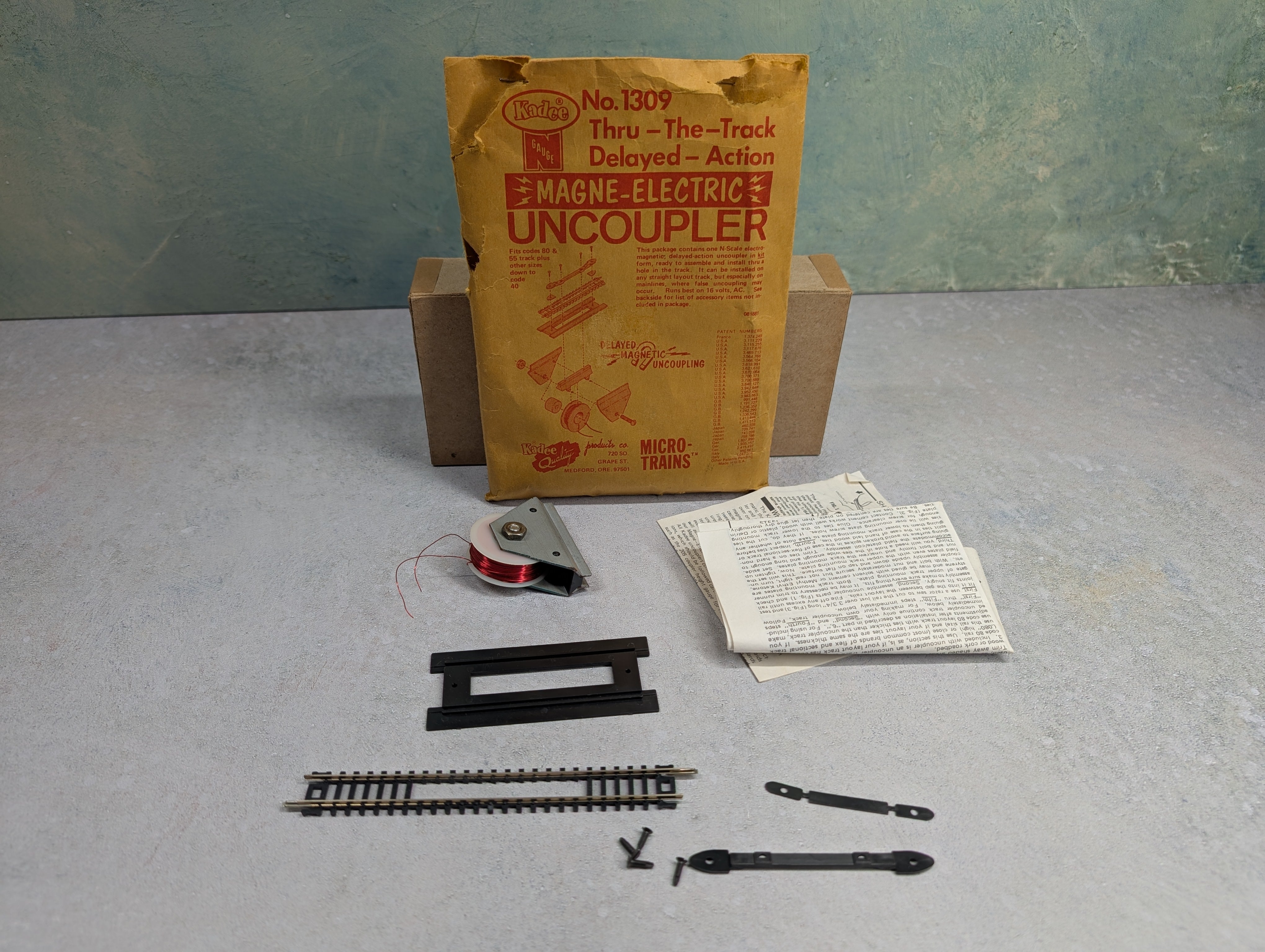 USED Kadee 1309 N Scale Thru-The-Track Delayed Action Magne-Electric Uncoupler
