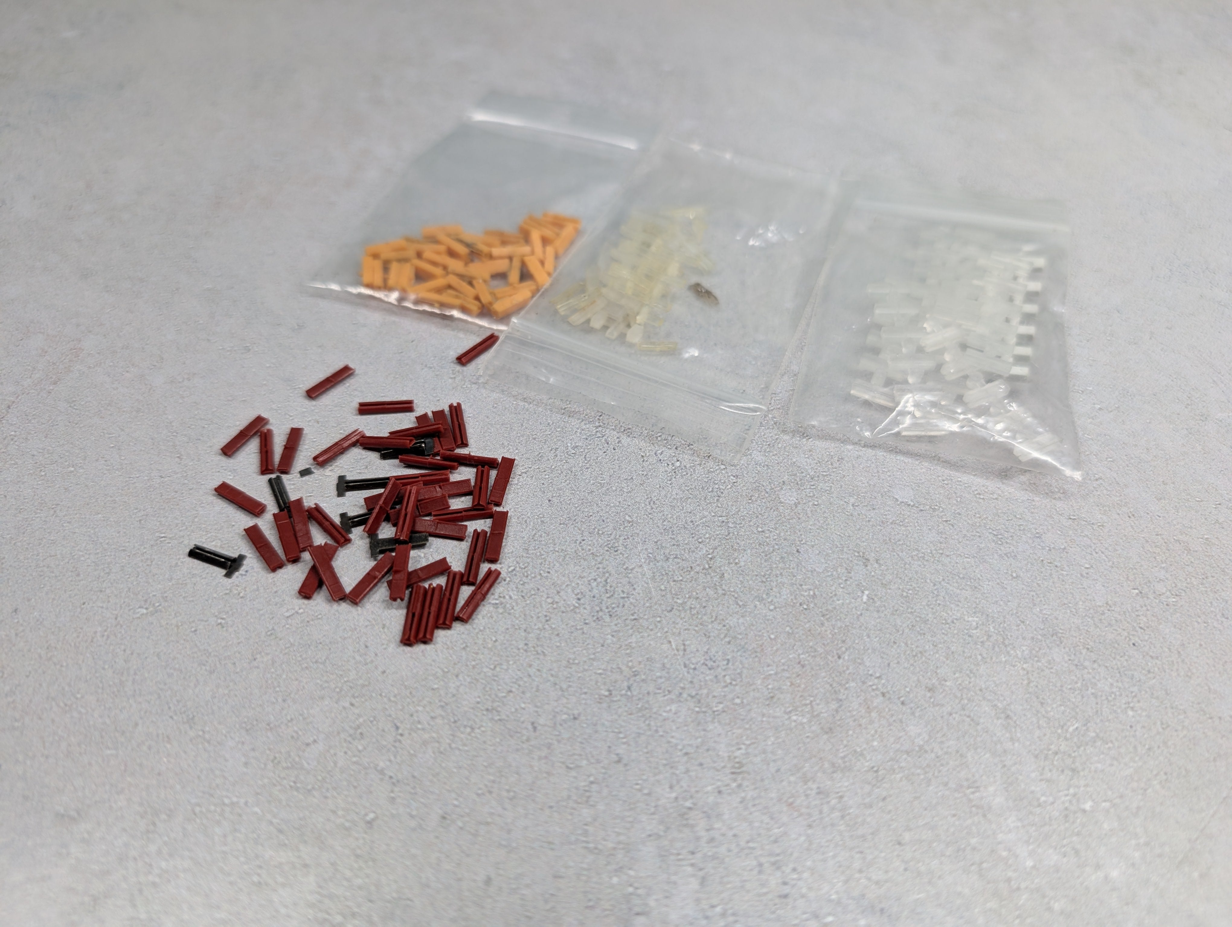 USED N Scale Lot of Insulated Joiners
