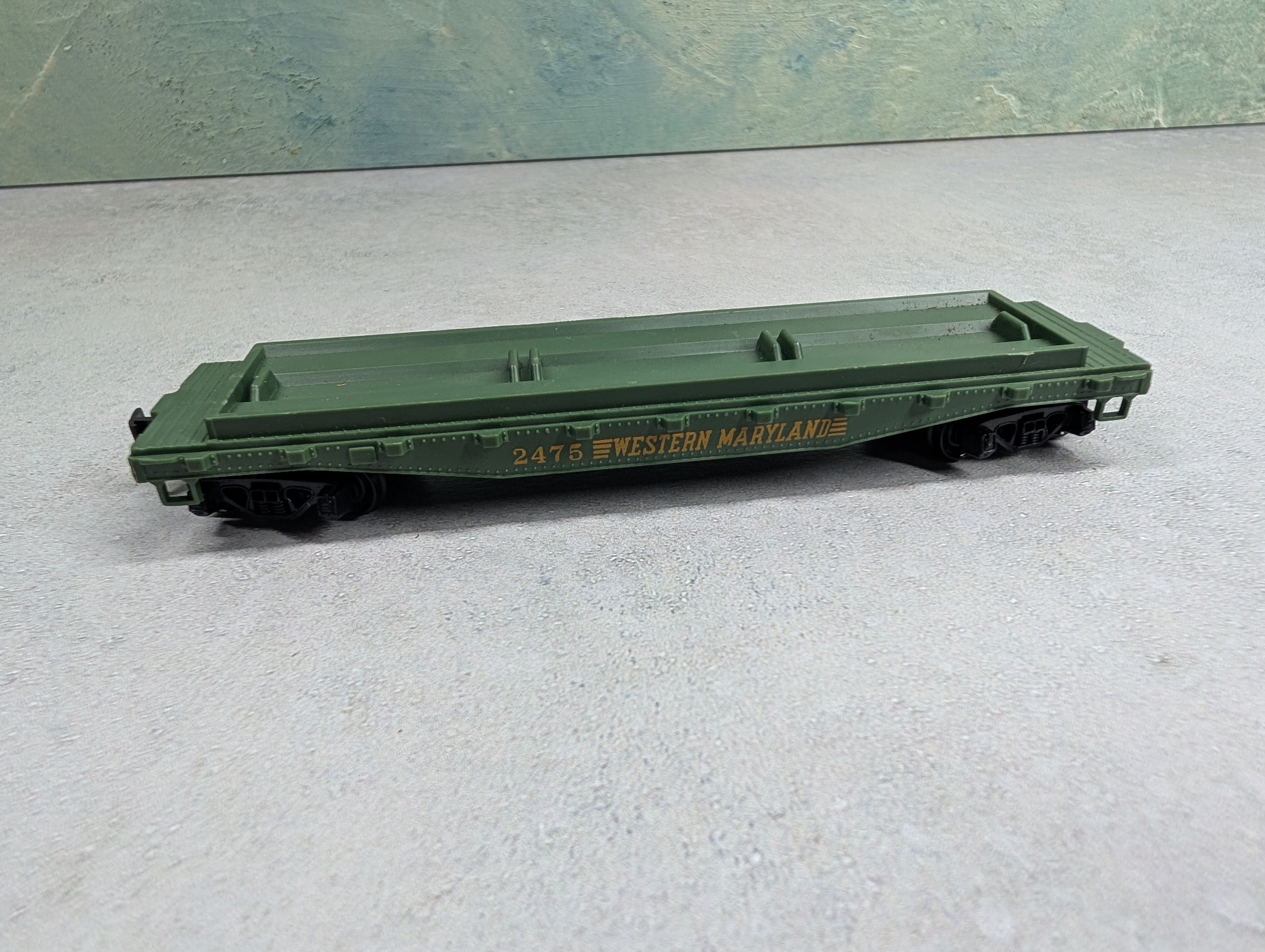 USED Mantua HO Scale Flat Car Western Maryland #2475