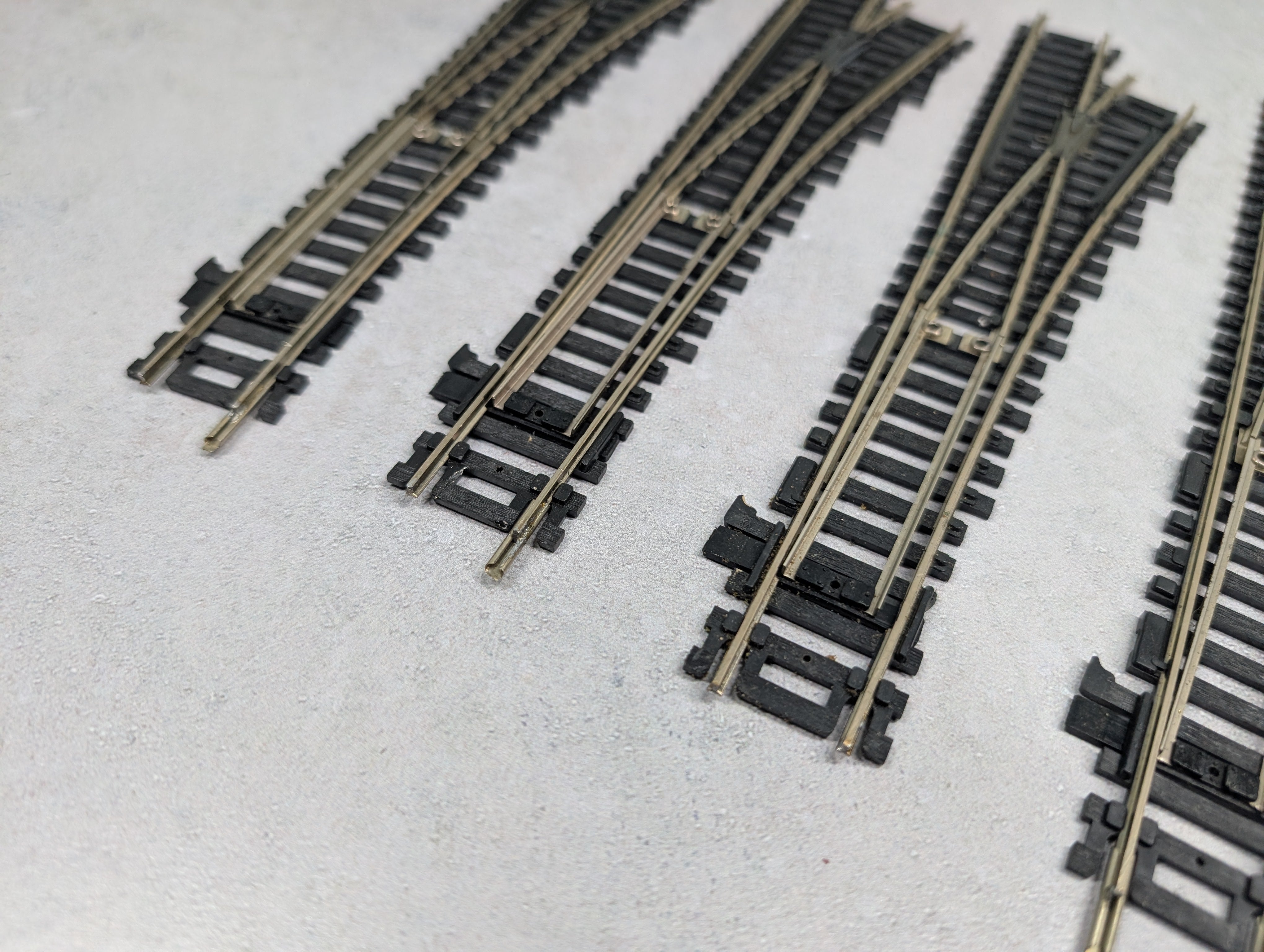 USED Atlas HO Scale #4 Right Switch Custom Line Code 100 Track (7 pcs)