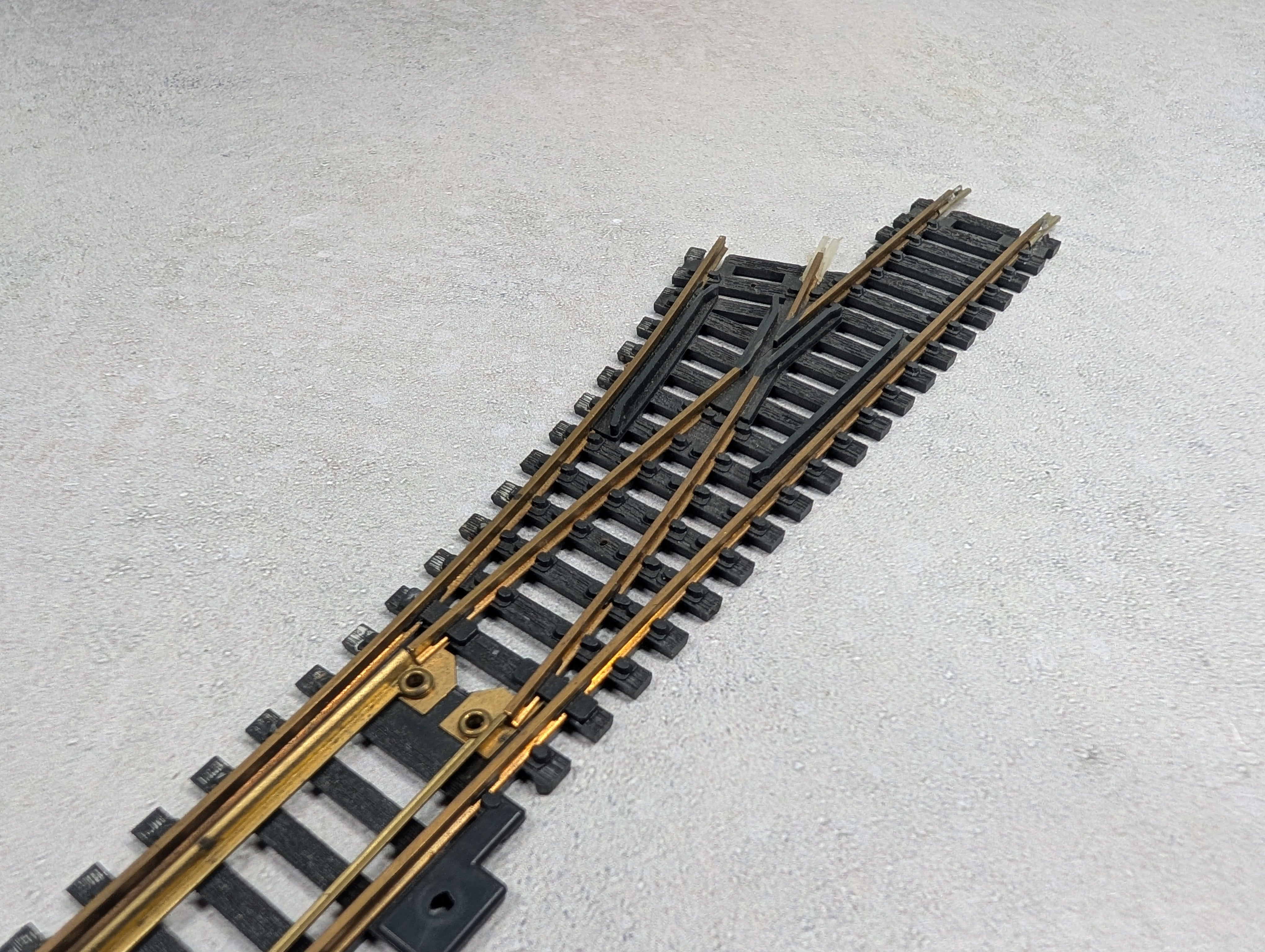 USED Atlas HO Scale Snap Switch Left Brass Code 100 Track