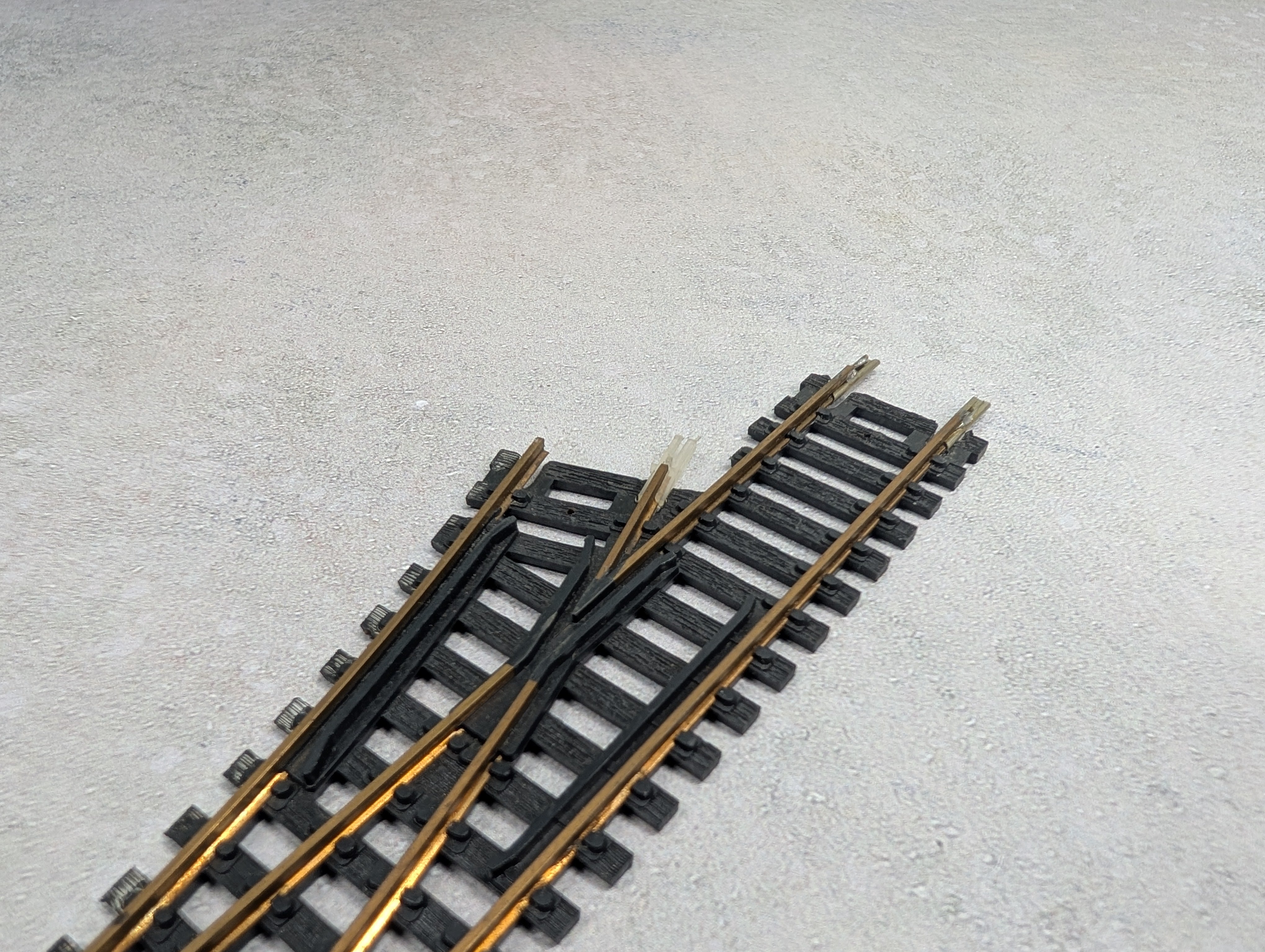 USED Atlas HO Scale Snap Switch Left Brass Code 100 Track