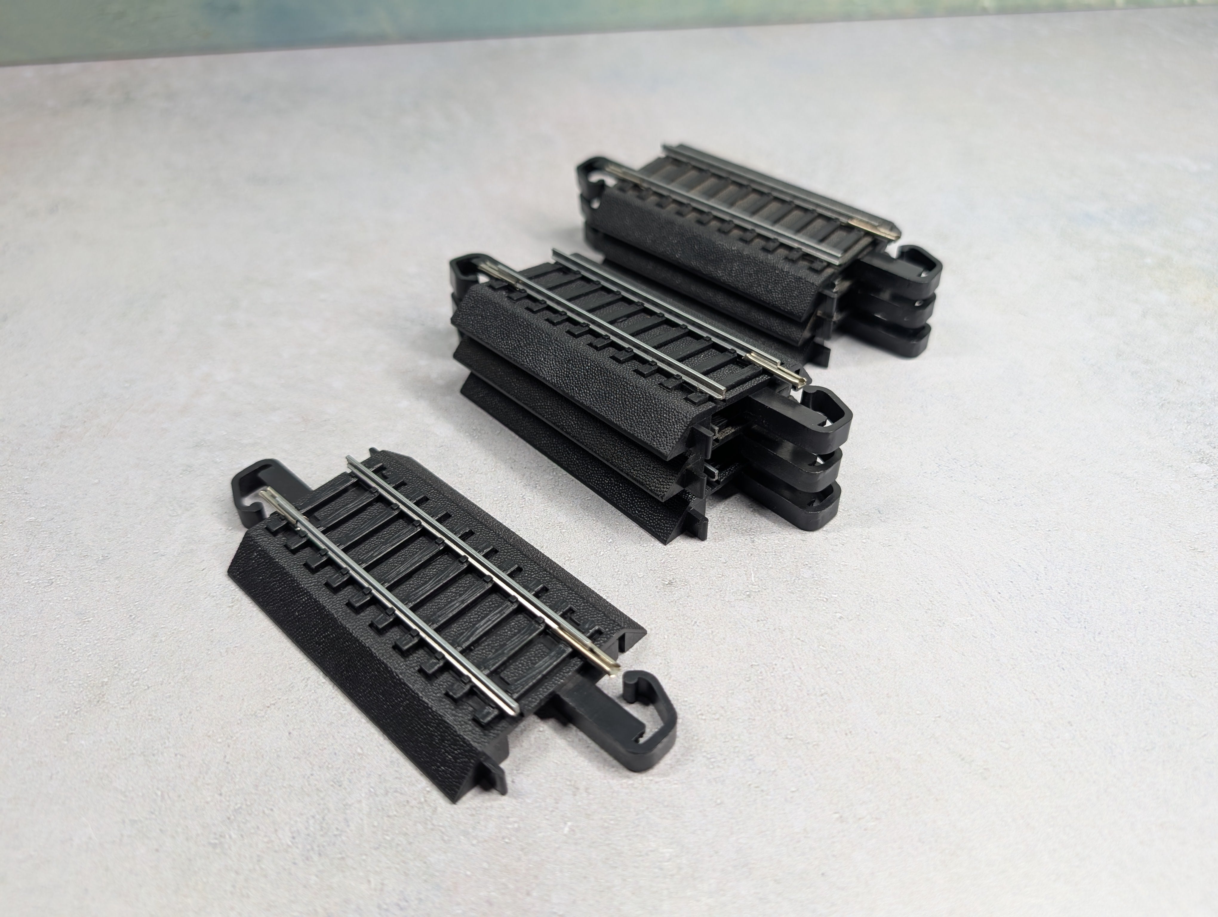 USED Bachmann HO Scale E-Z Track 3" Straight Steel Code 100 Track (7 pcs)