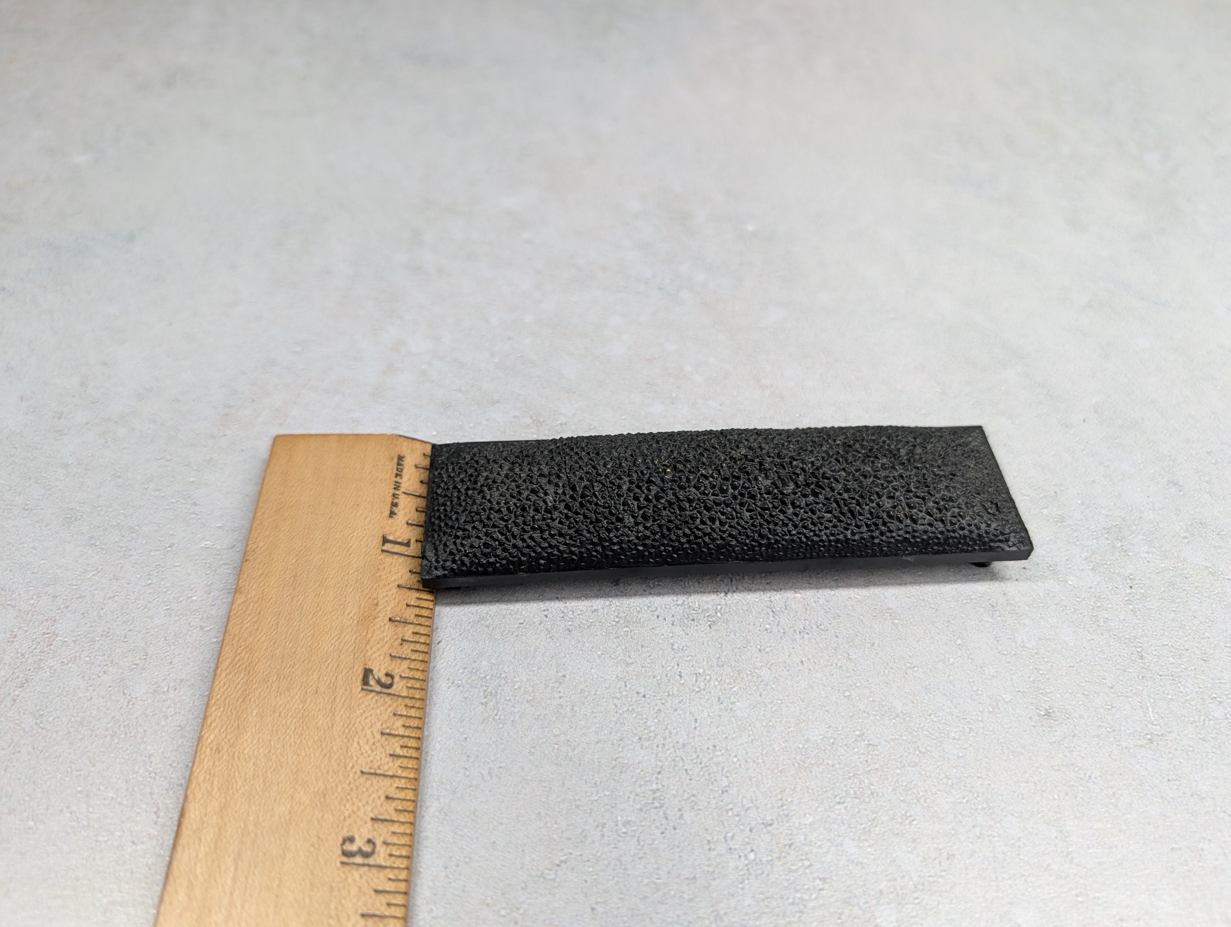 USED HO Scale Plastic Coal Load