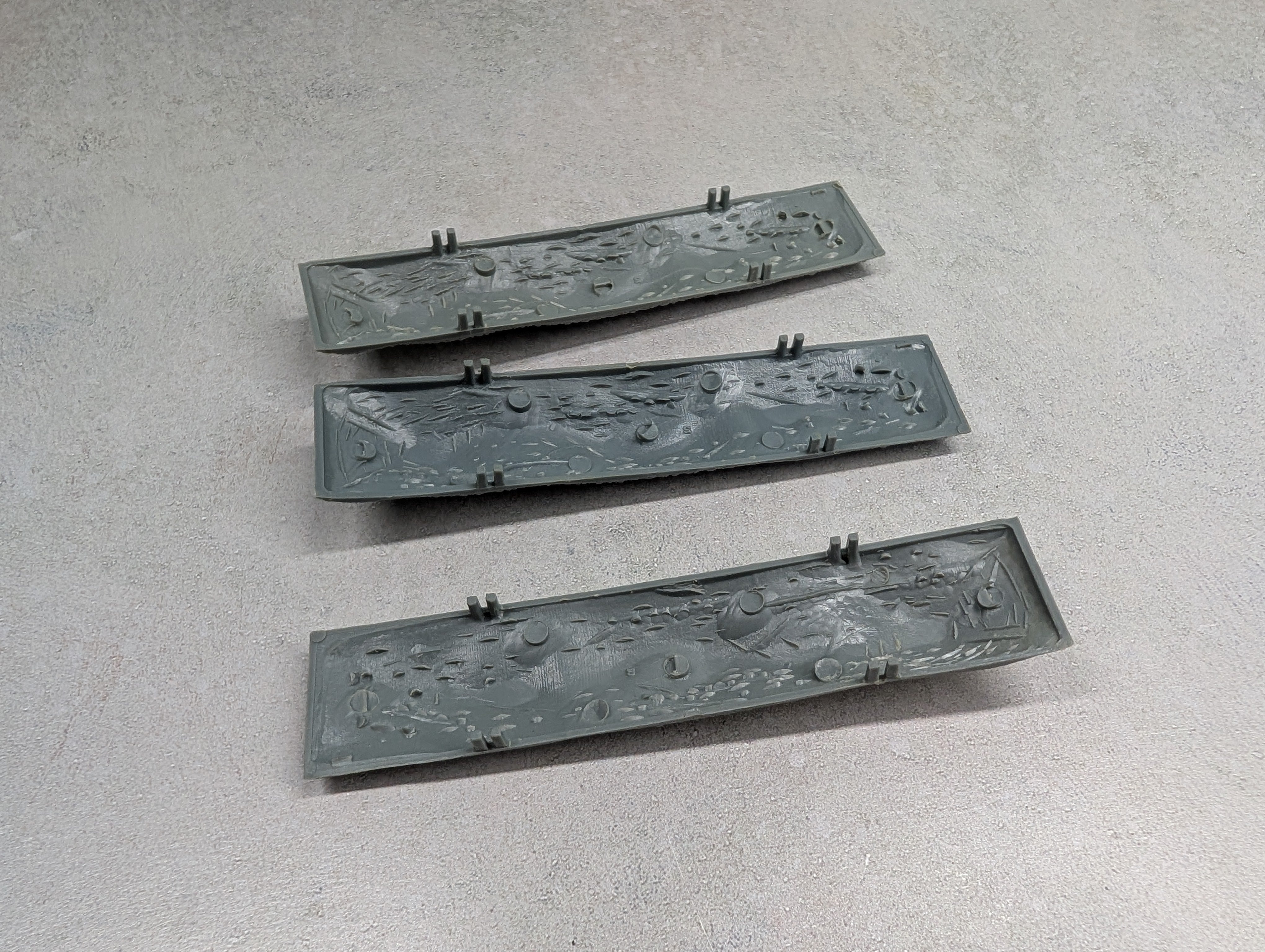 USED HO Scale Gray Ballast Loads (3 pcs)