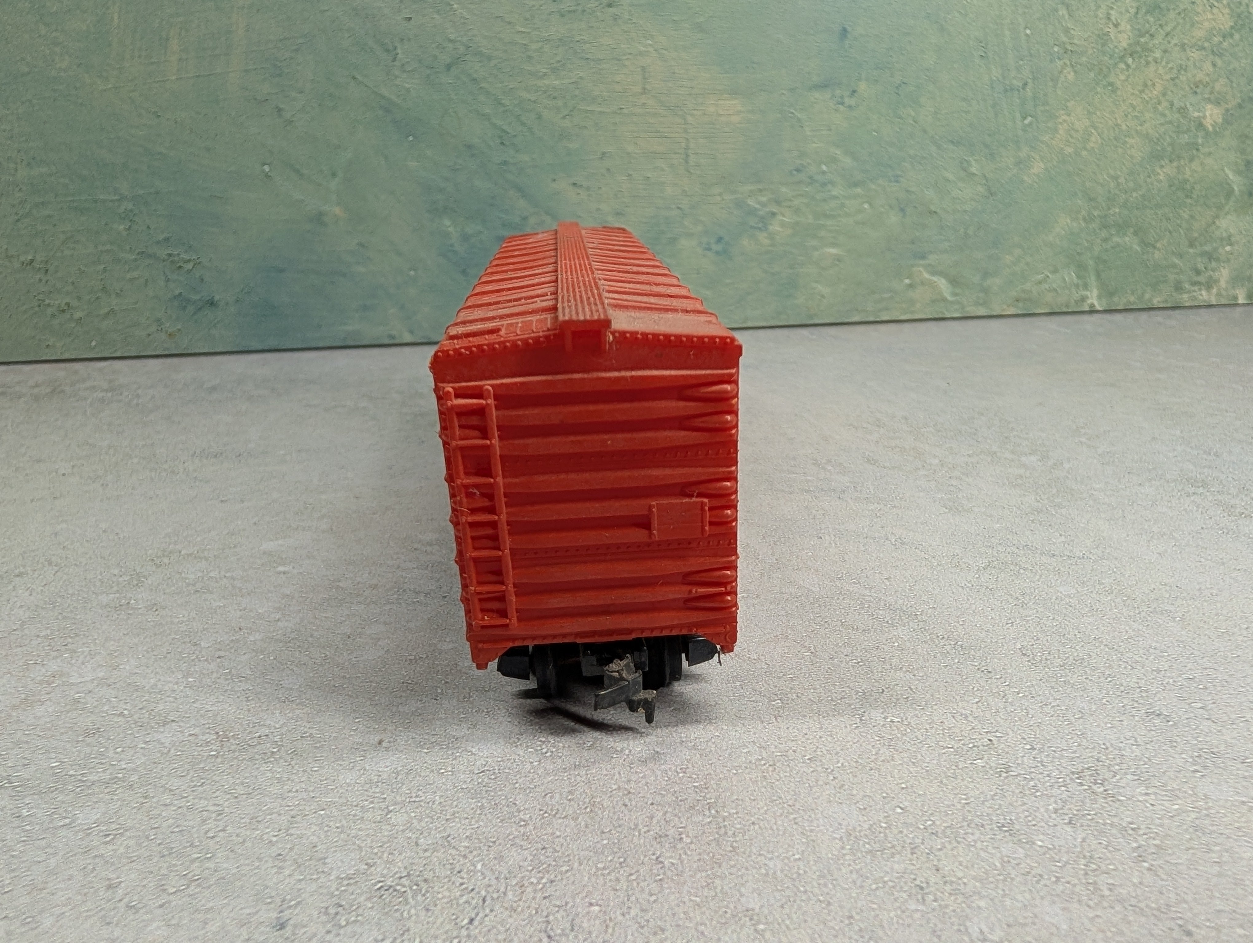 USED Tyco HO Scale 50' Box Car New Haven NH #35688