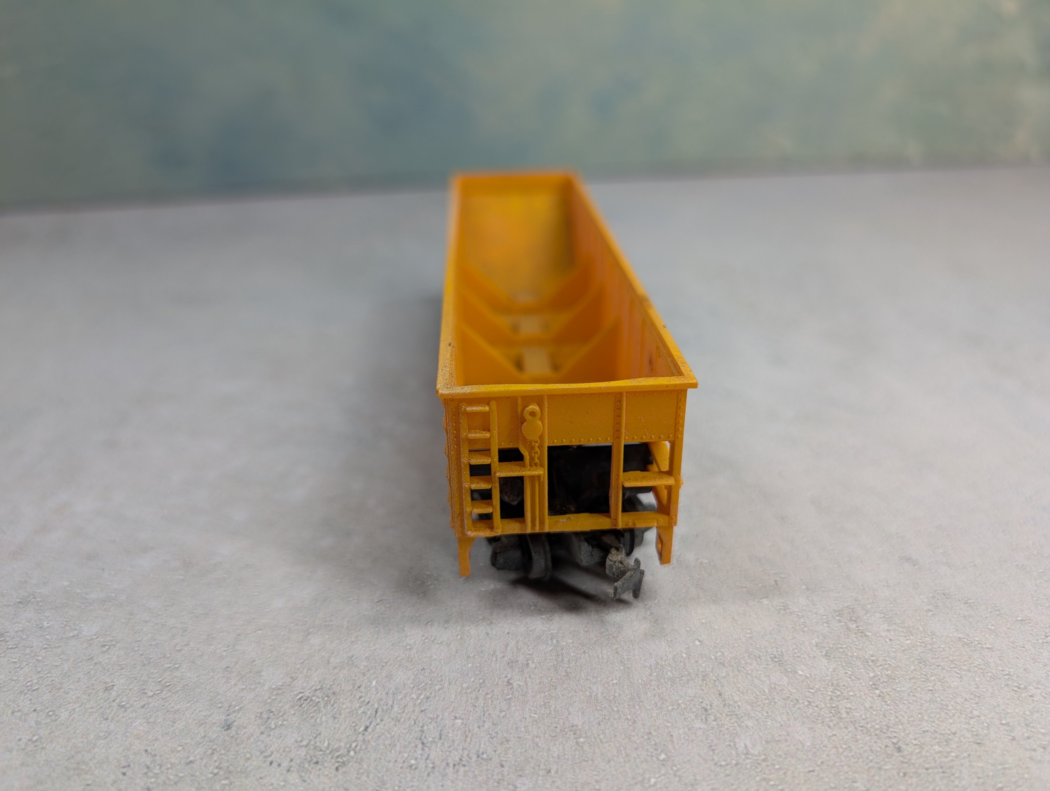 USED Bachmann HO Scale Quad Hopper Union Pacific UP #62040
