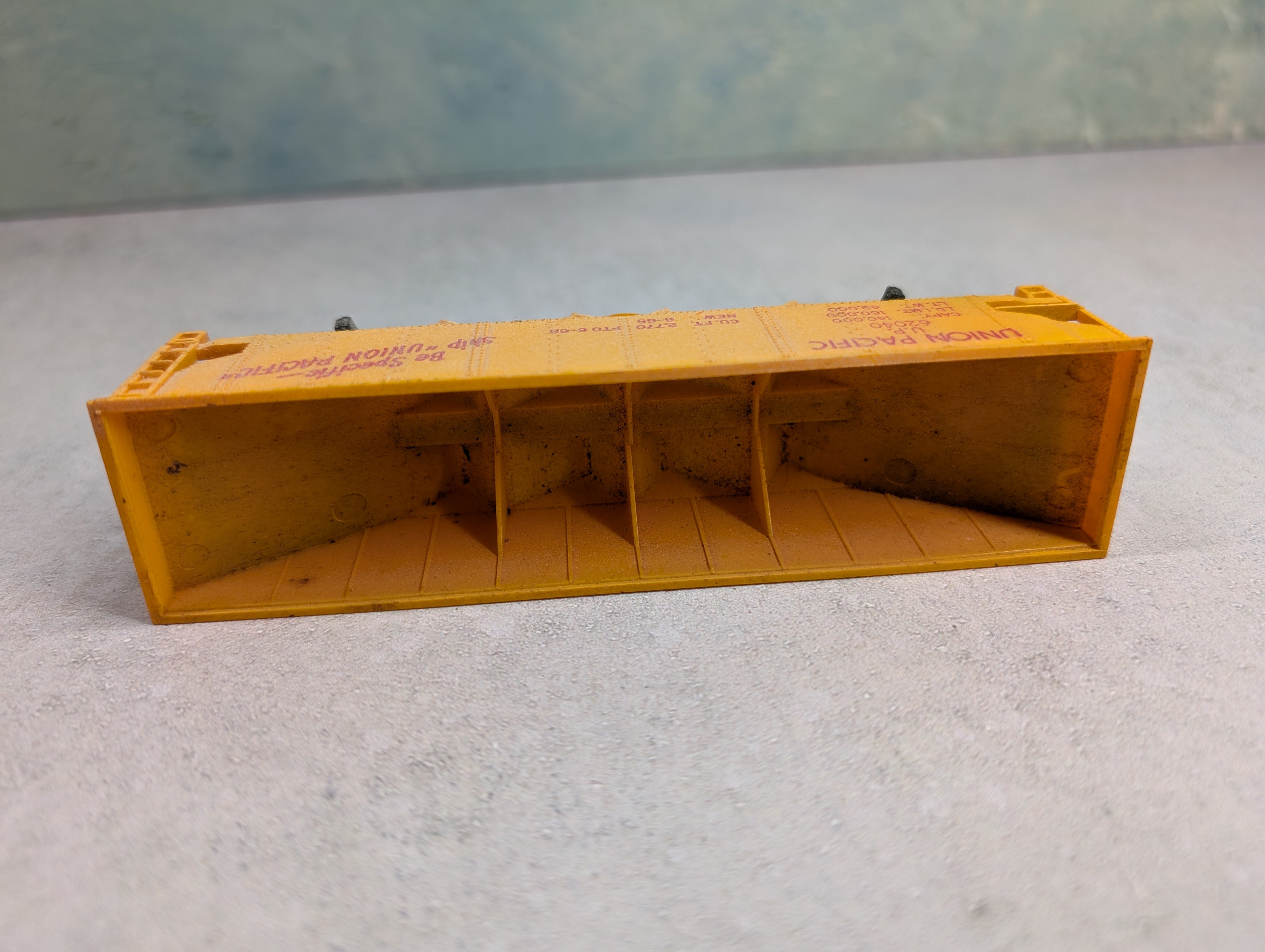 USED Bachmann HO Scale Quad Hopper Union Pacific UP #62040