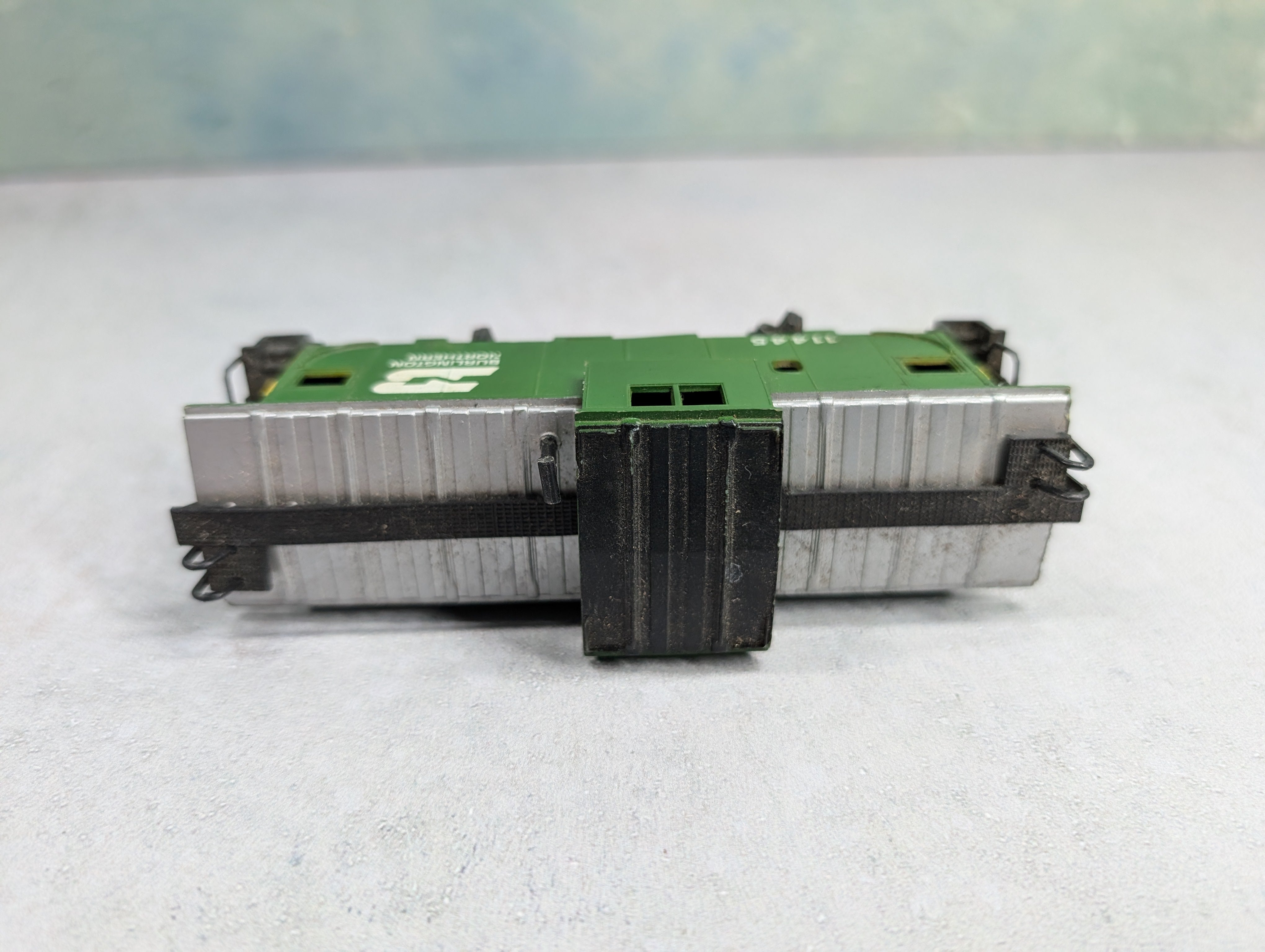 USED Bachmann HO Scale Caboose Burlington Northern #11445