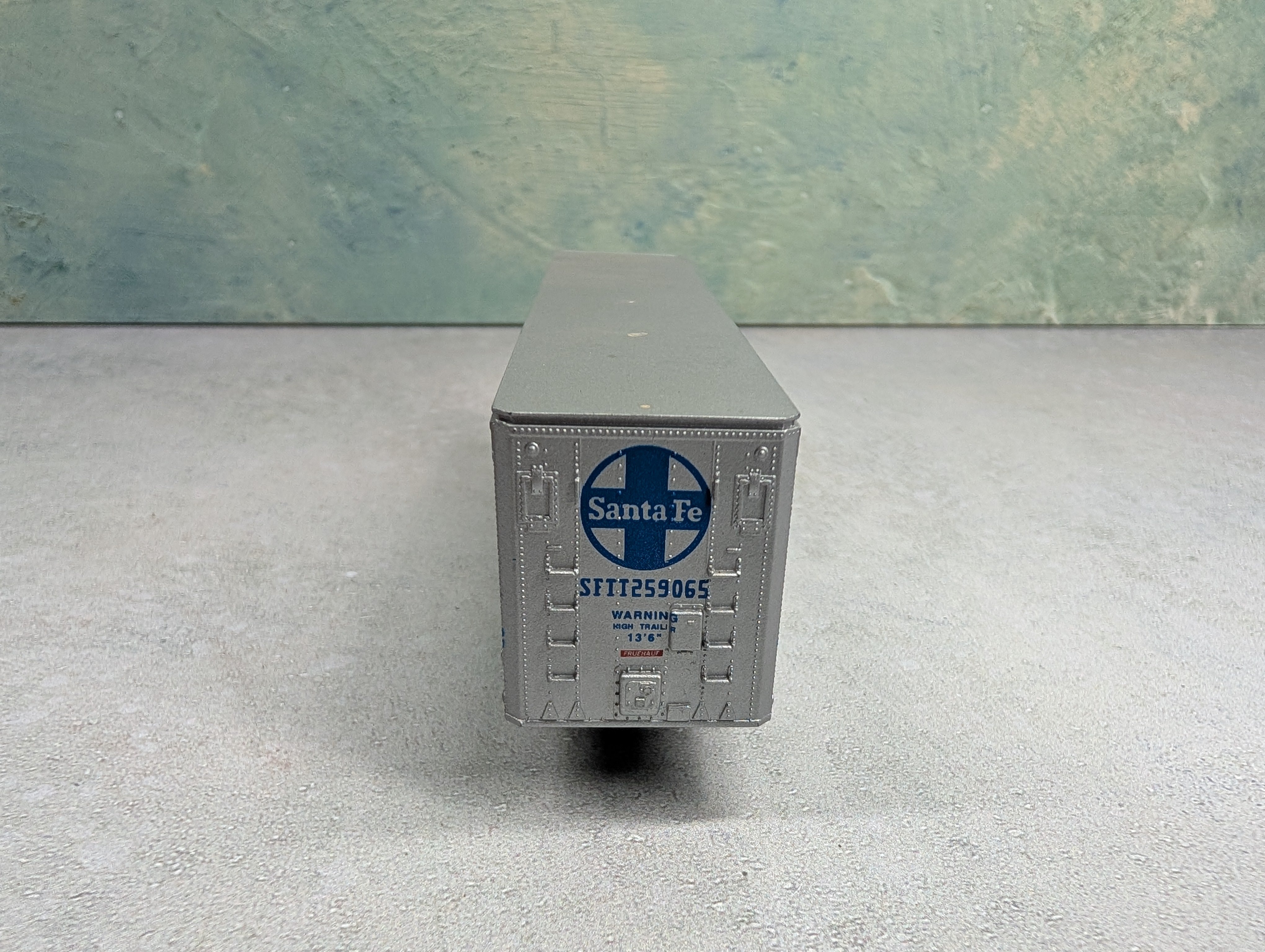 USED HO Scale 40' Trailer Santa Fe #259065
