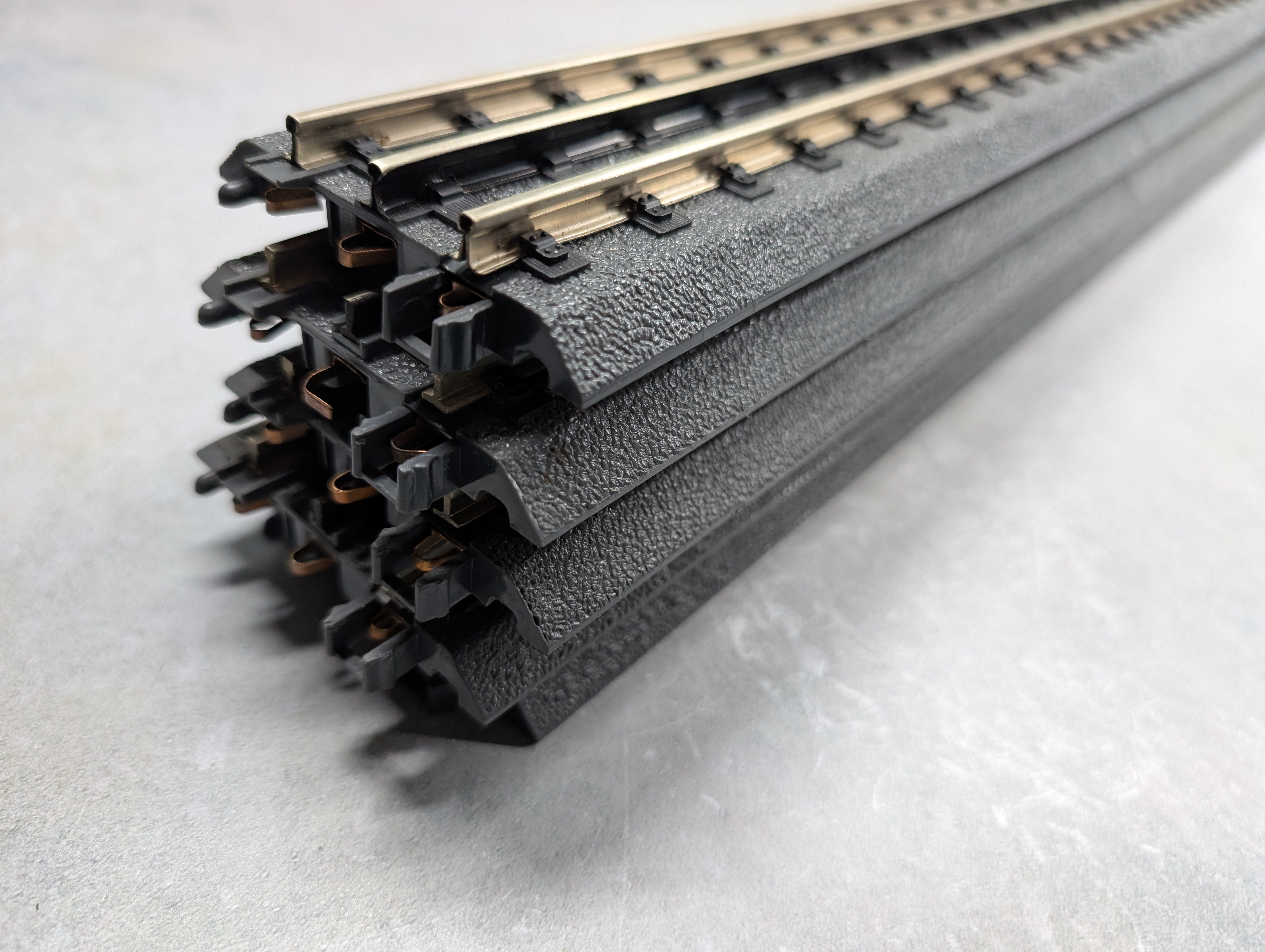 USED MTH O RealTrax 30" Straight Track (5 pcs)