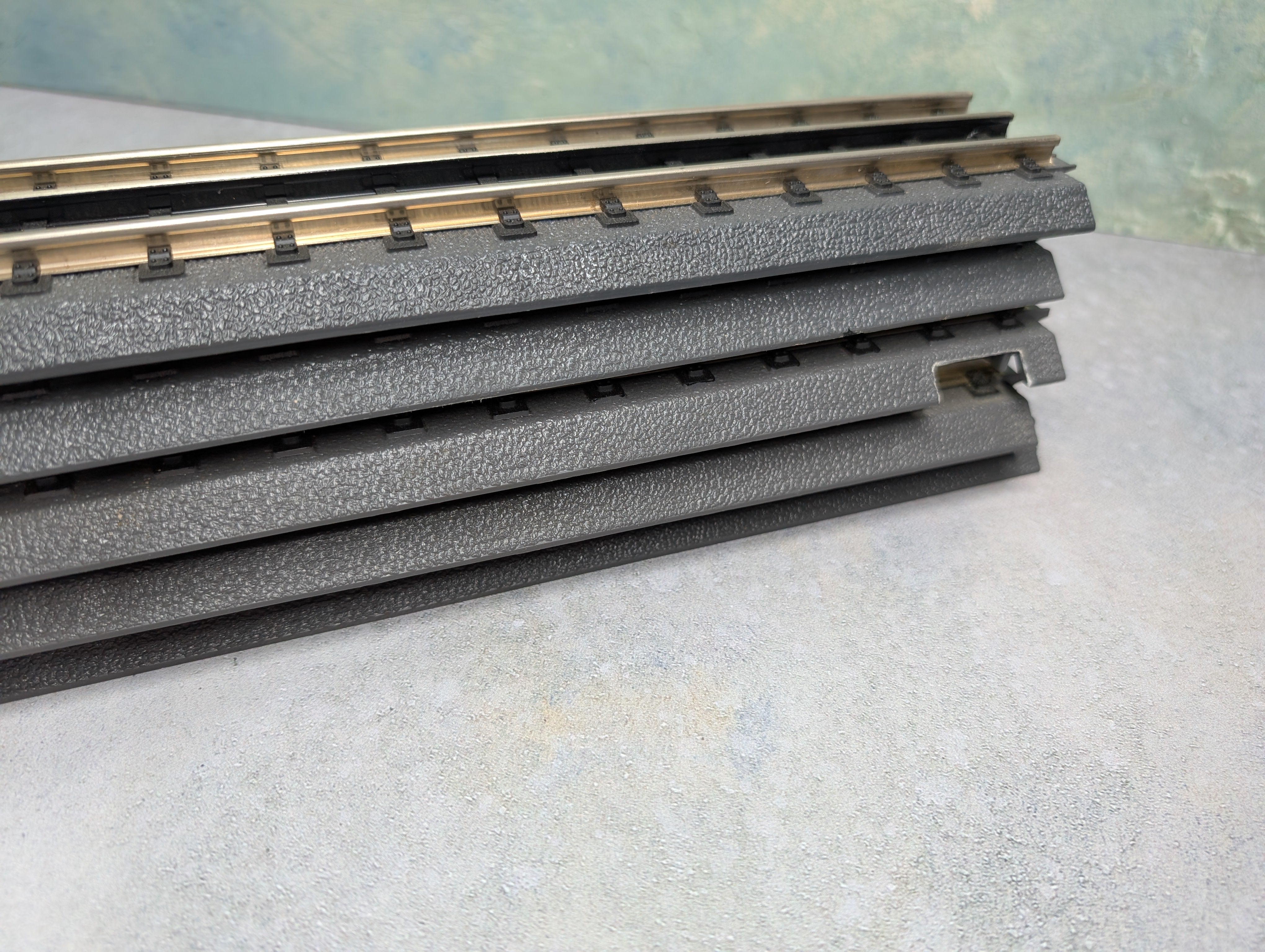 USED MTH O RealTrax 30" Straight Track (5 pcs)
