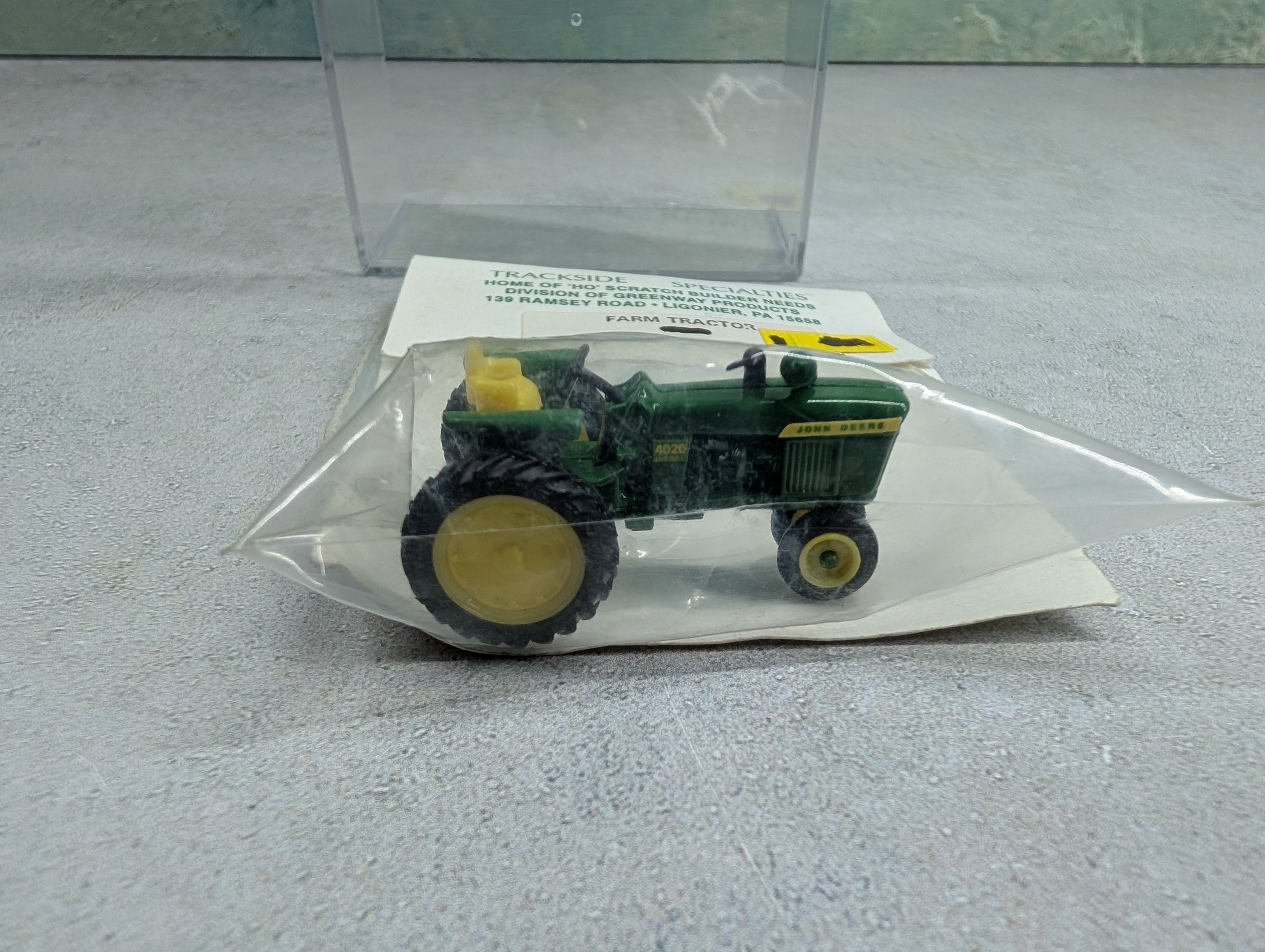 Trackside Specialties HO Scale Farm Tractor John Deere