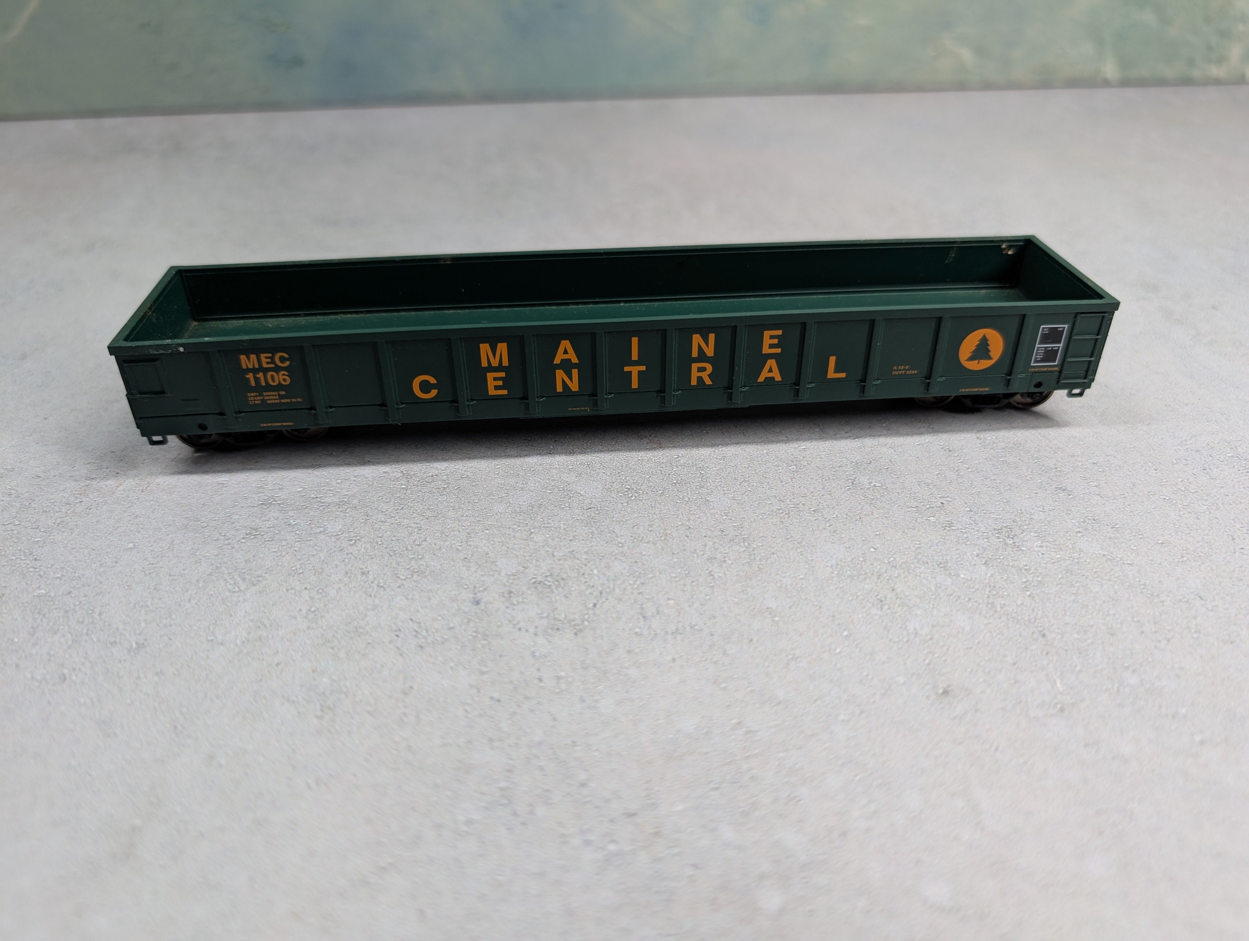 USED Atlas HO Scale 52'6" Gondola Maine Central MEC #1106