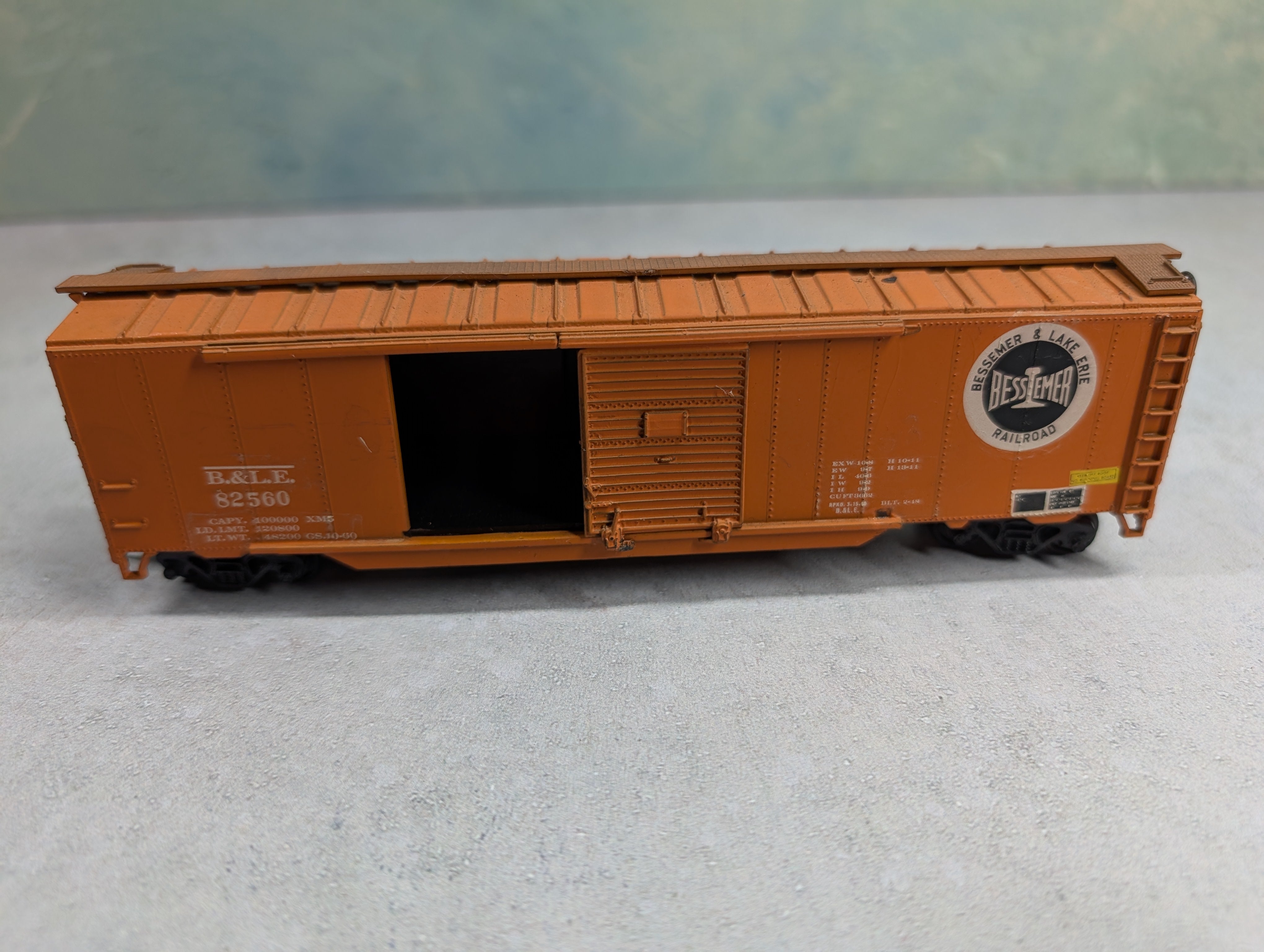 USED Athearn HO Scale 50' Double Door OB Box Car Bessemer & Lake Erie B&LE #82560 Custom Decals
