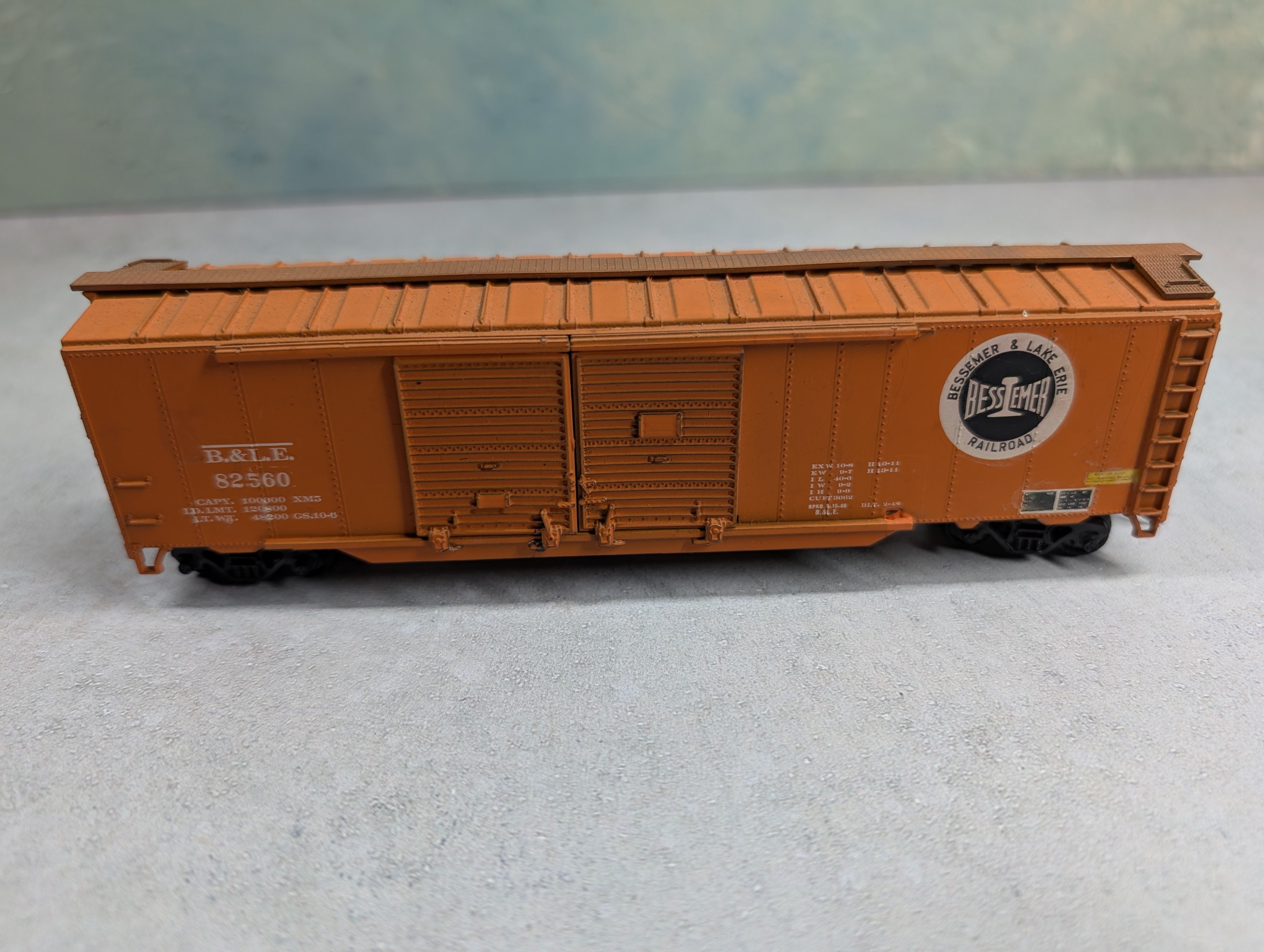 USED Athearn HO Scale 50' Double Door OB Box Car Bessemer & Lake Erie B&LE #82560 Custom Decals