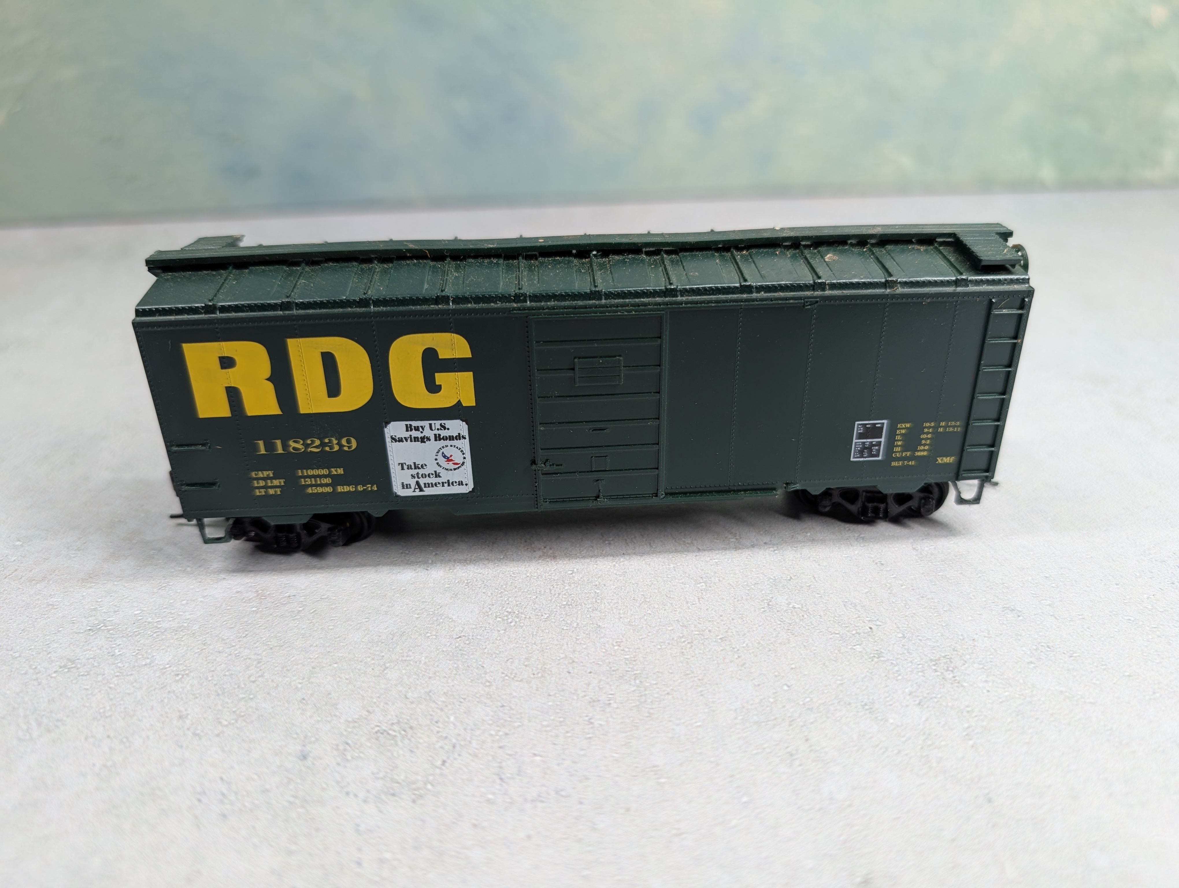 USED Roundhouse HO Scale 40' Box Car Reading RDG #118239