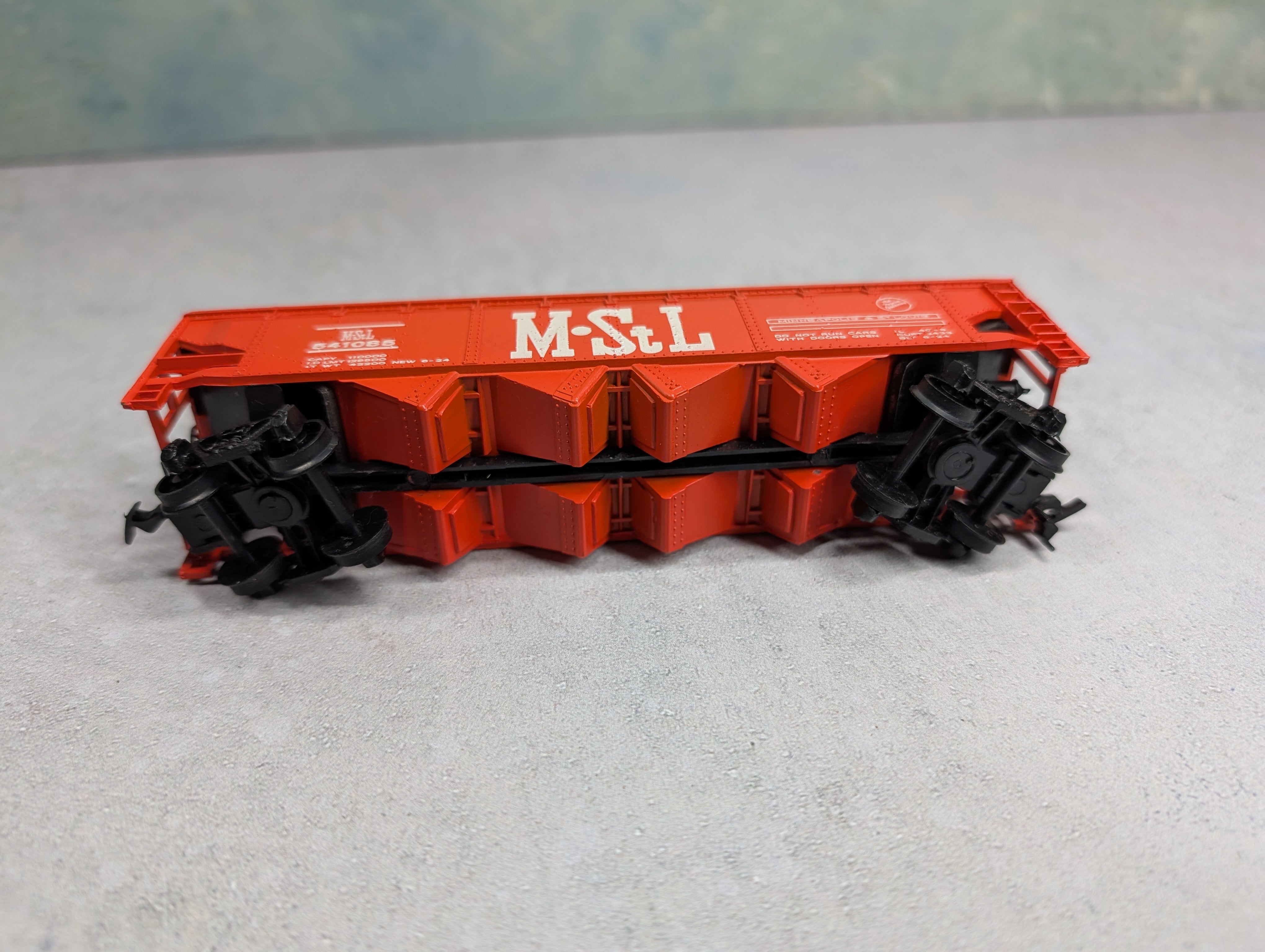 USED Bachmann HO Scale Quad Hopper Minneapolis & St Louis M&StL #541085