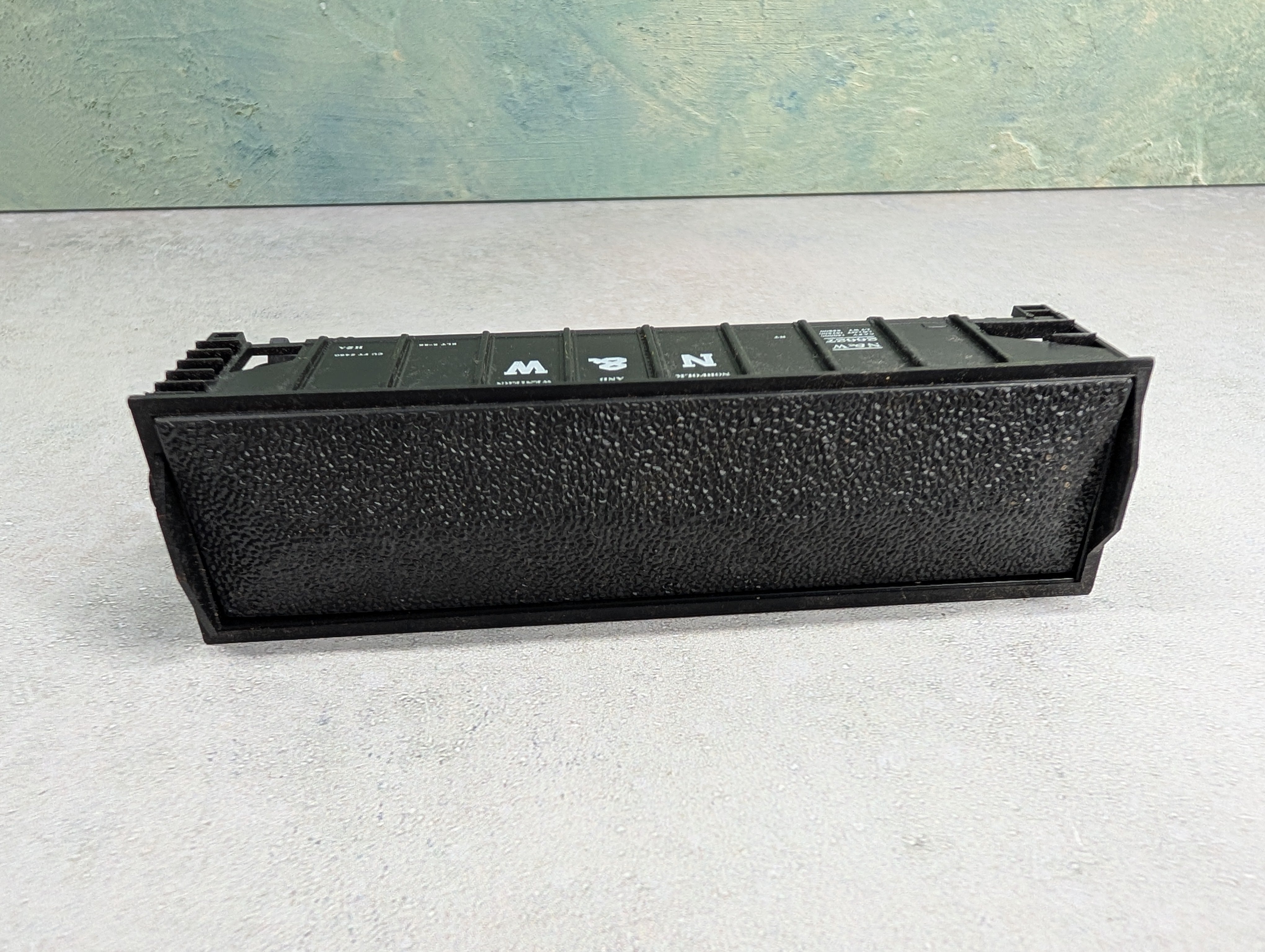 USED Walthers HO Scale 2 Bay Raised End Hopper Norfolk & Western N&W #26627 w/ Coal Load