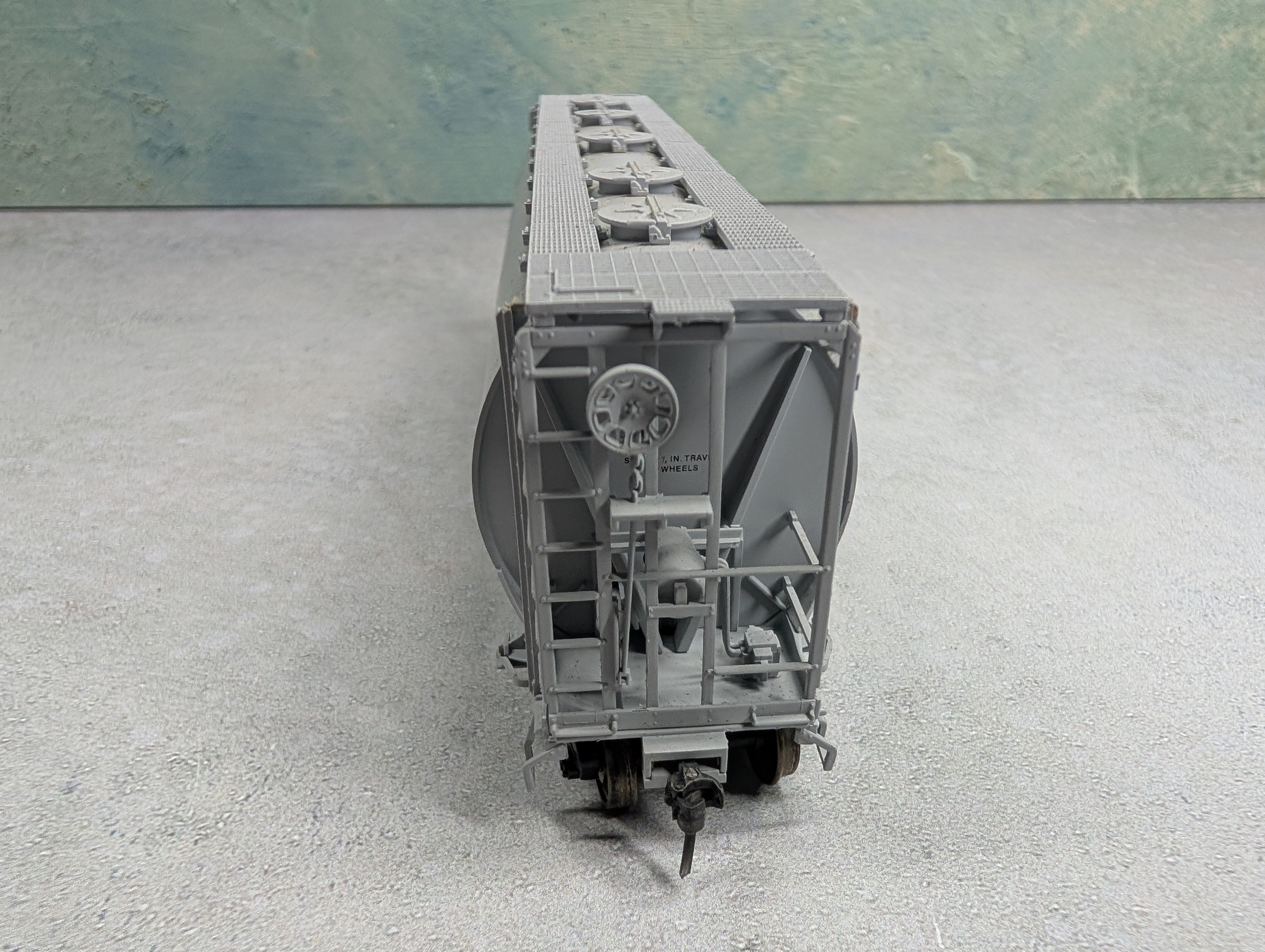 USED Atlas HO Scale ACF 6 Bay Covered Hopper Norfolk & Western N&W #71882