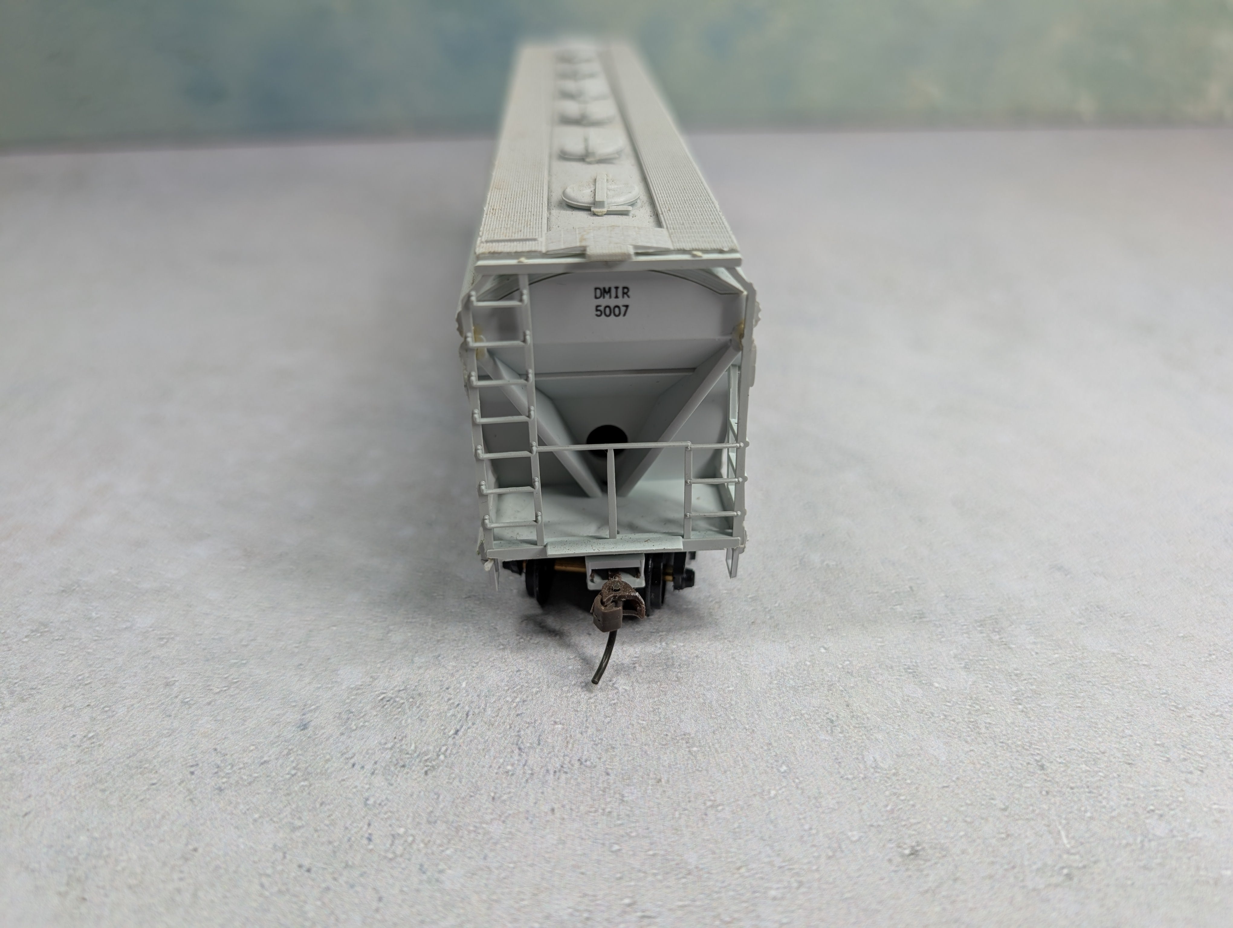 USED Front Range Products HO Scale ACF Centerflow 3 Bay Covered Hopper Duluth Missabe & Iron Range DMIR #5007