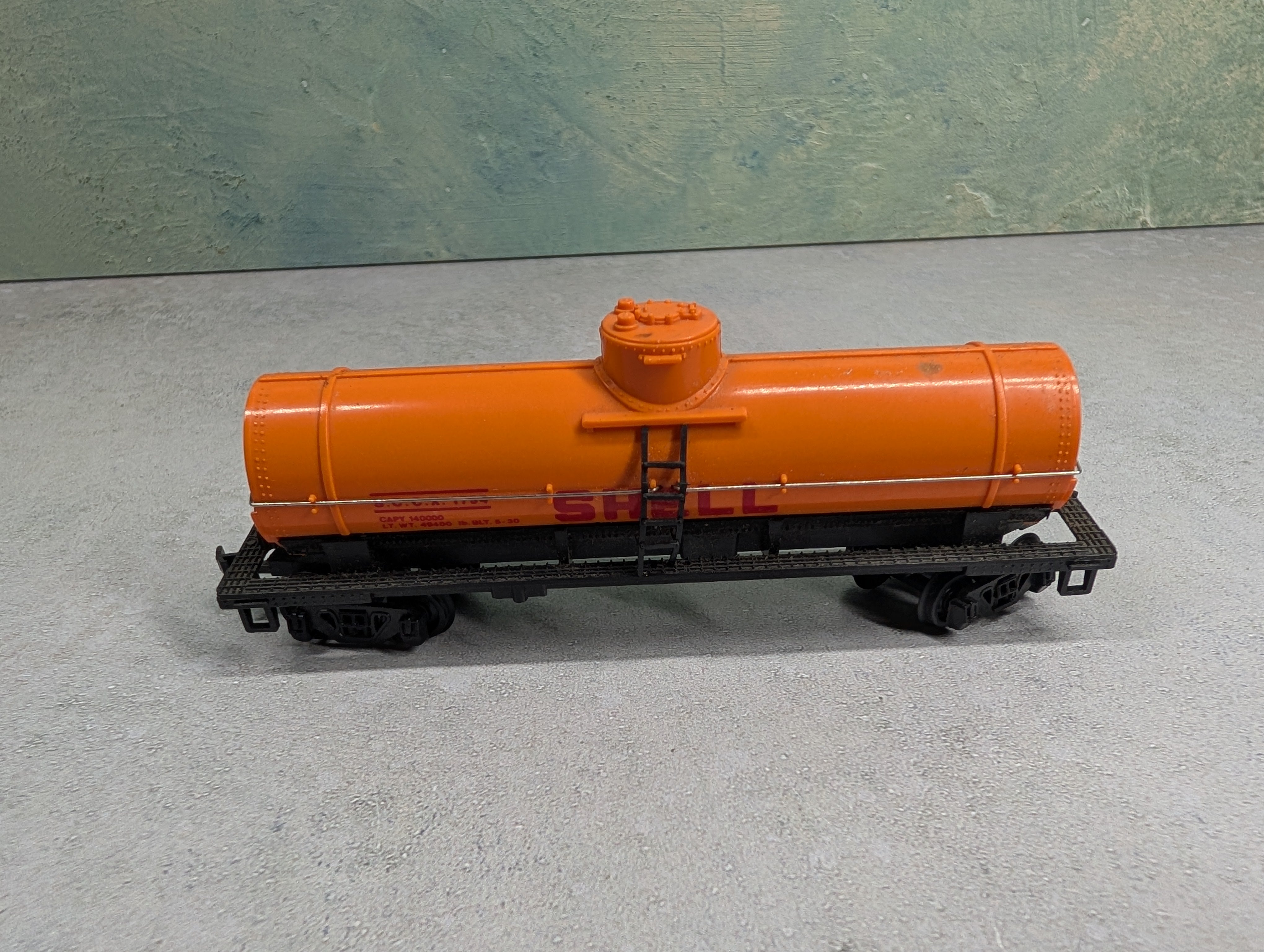 USED Bachmann HO Scale Single Dome Tank Car Shell SCCX #1754