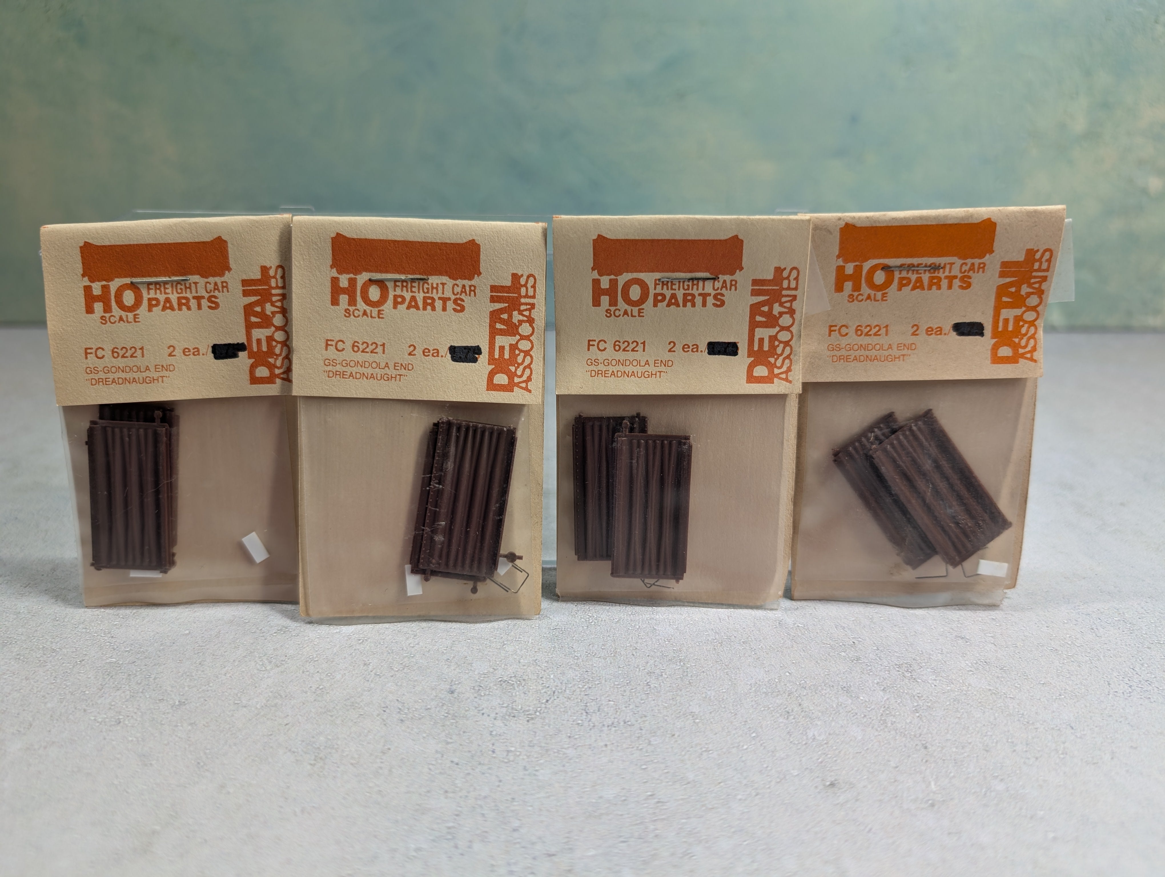 Details Associates 6221 HO Scale GS Gondola End "Dreadnaught" (8 pcs)