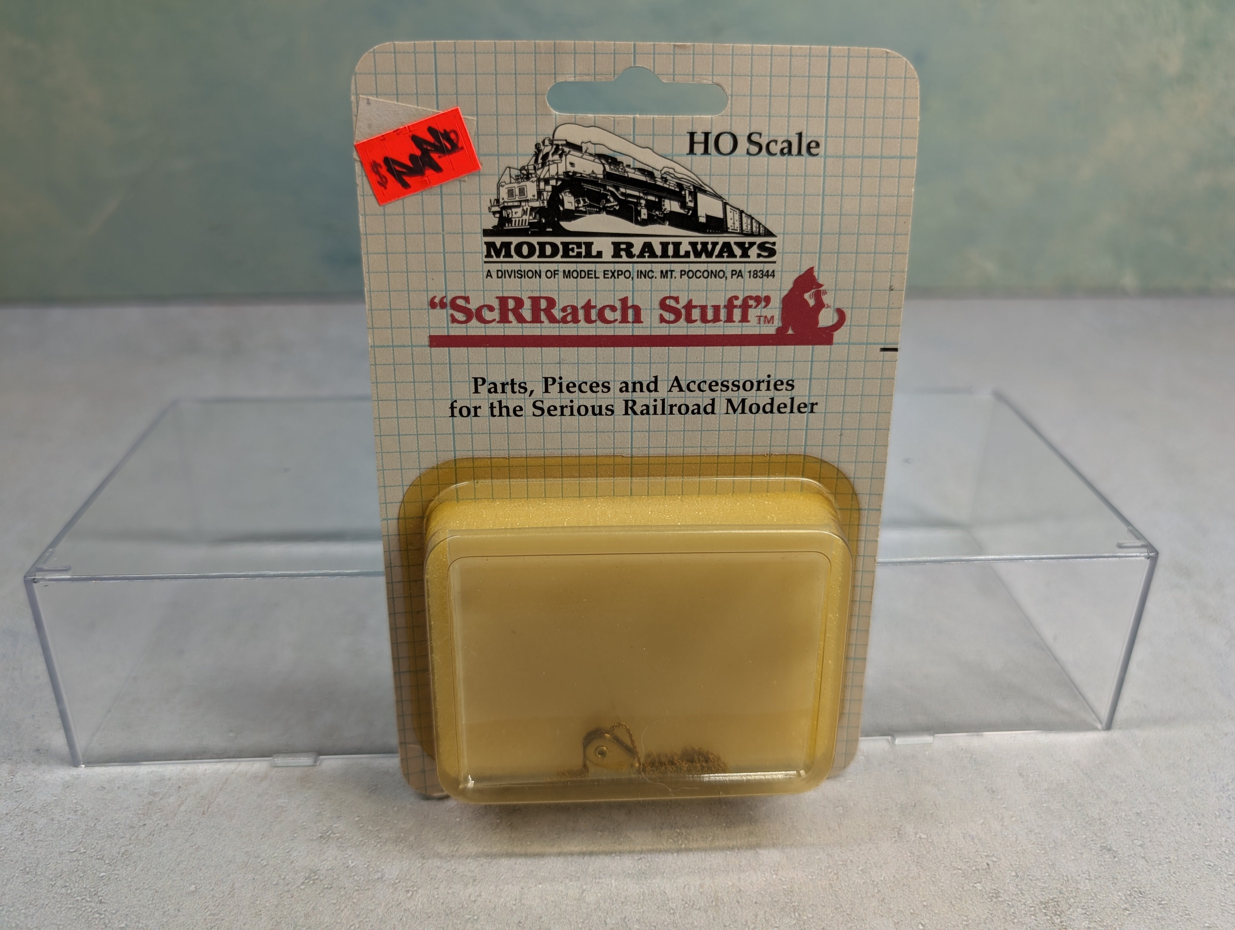 Scrratch Stuff 6012 HO Scale Block and Tackle Brass Block & Chain